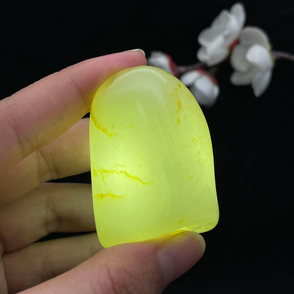 和田玉洒金皮籽料（66.7g）