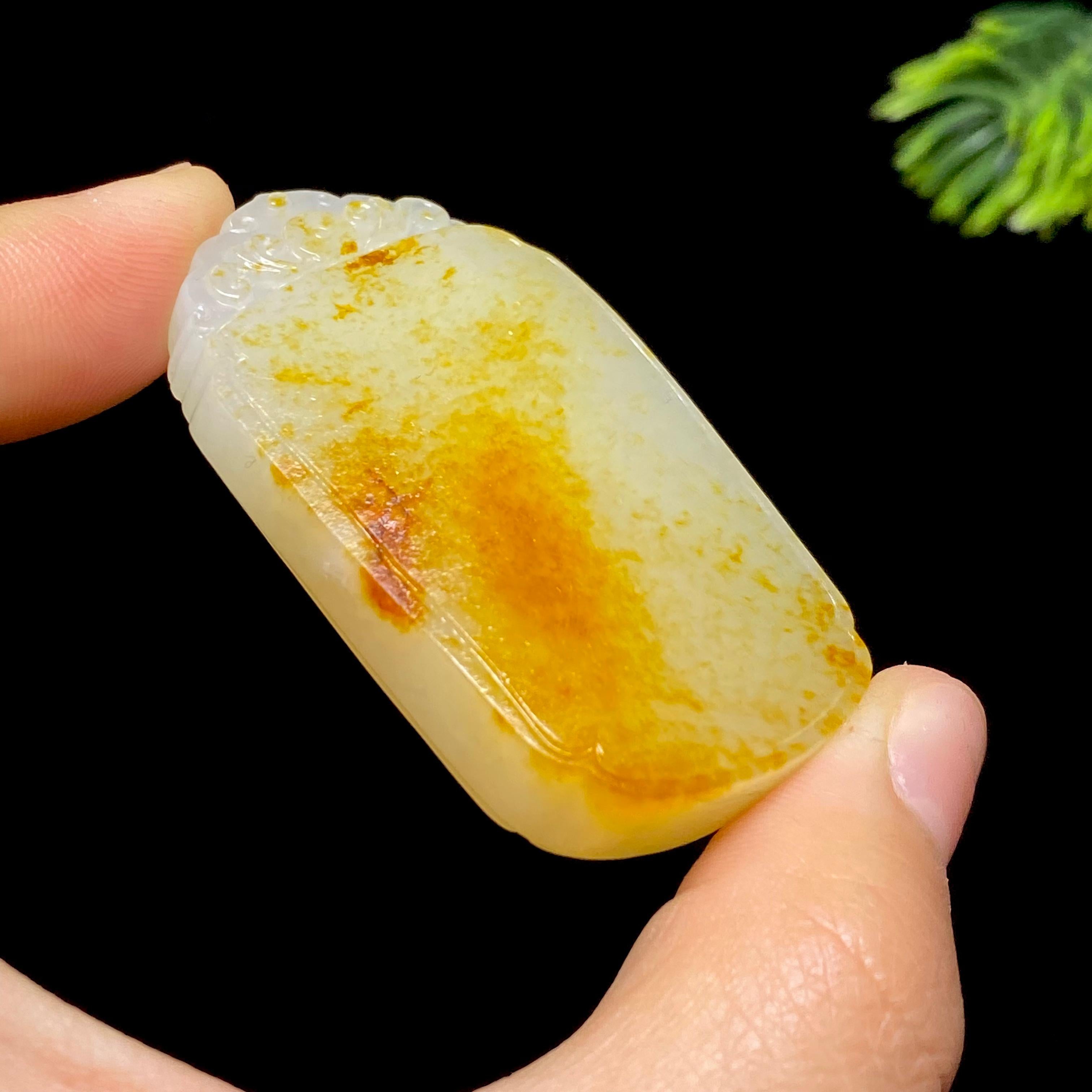 和田玉籽料无事牌（49.0g）