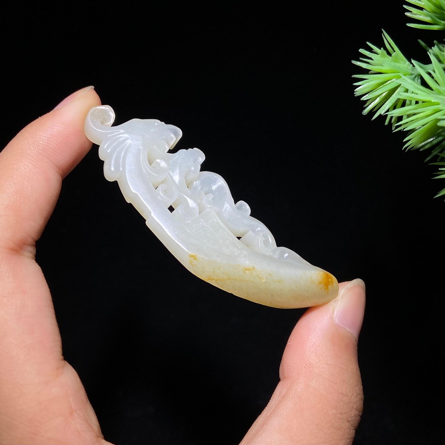 和田玉籽料龙凤呈祥（13.6g）