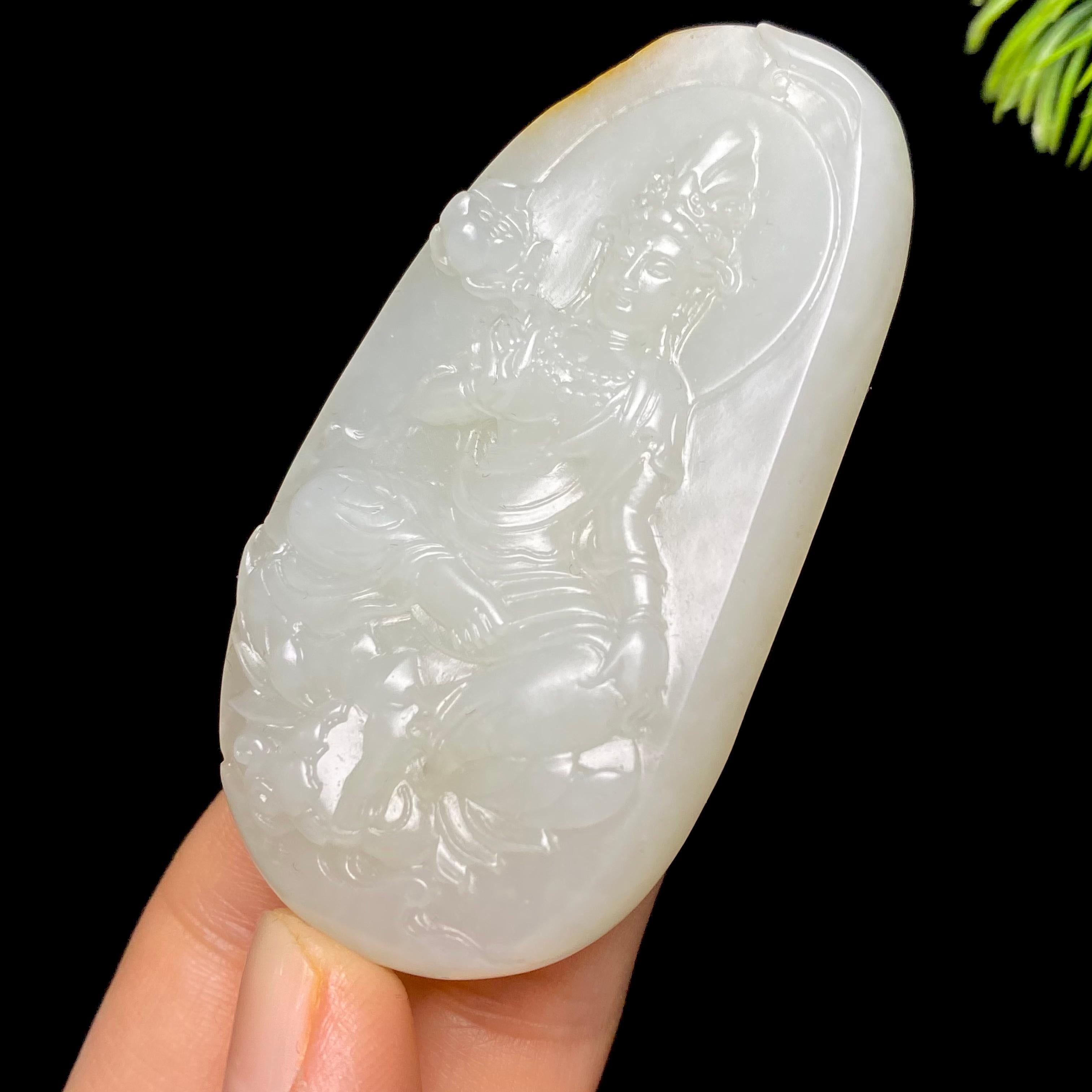 籽料雕件– 厚德载玉