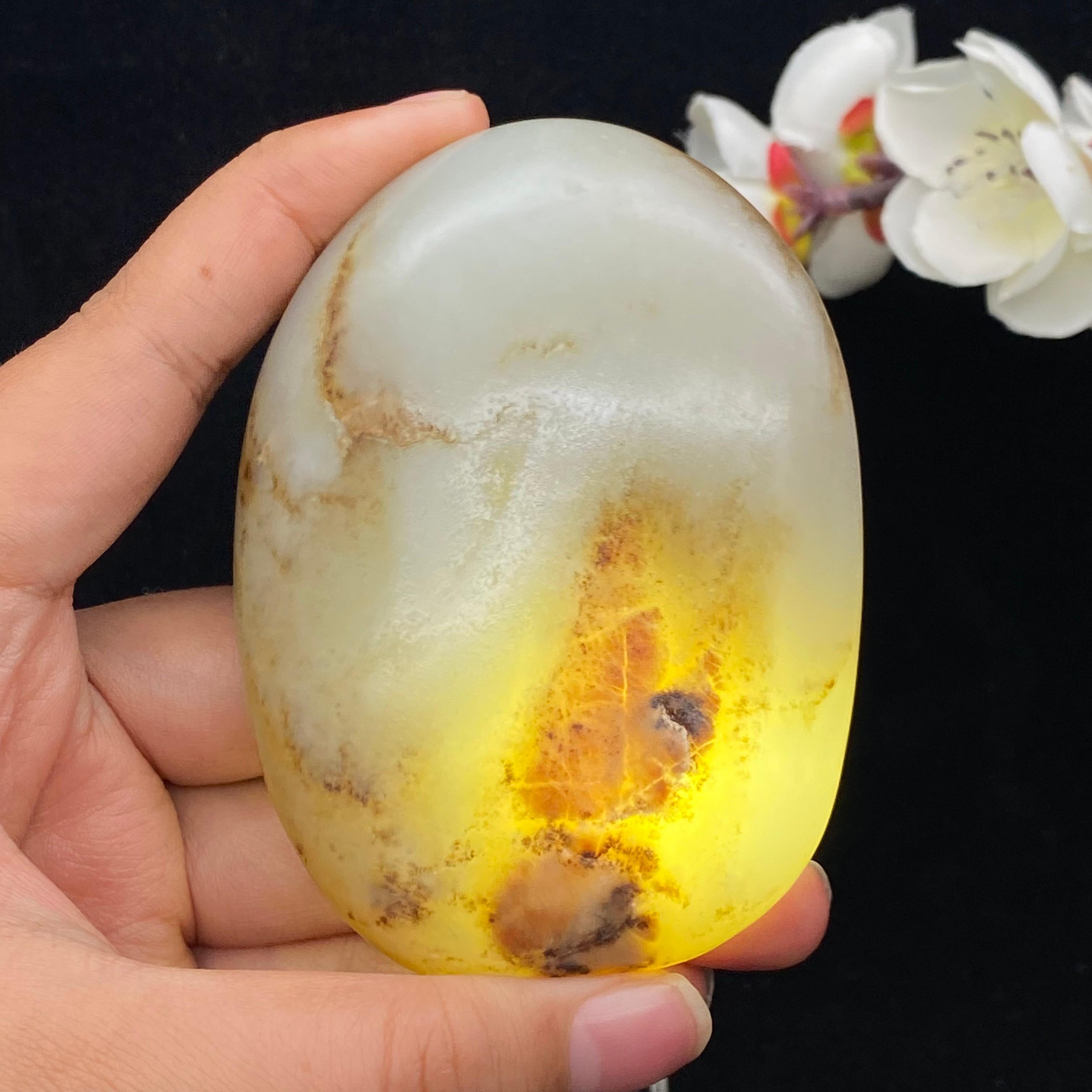 和田玉秋梨皮籽料（212.1g）