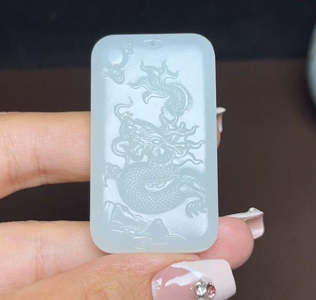和田羊脂天山水龙牌（29.2g）