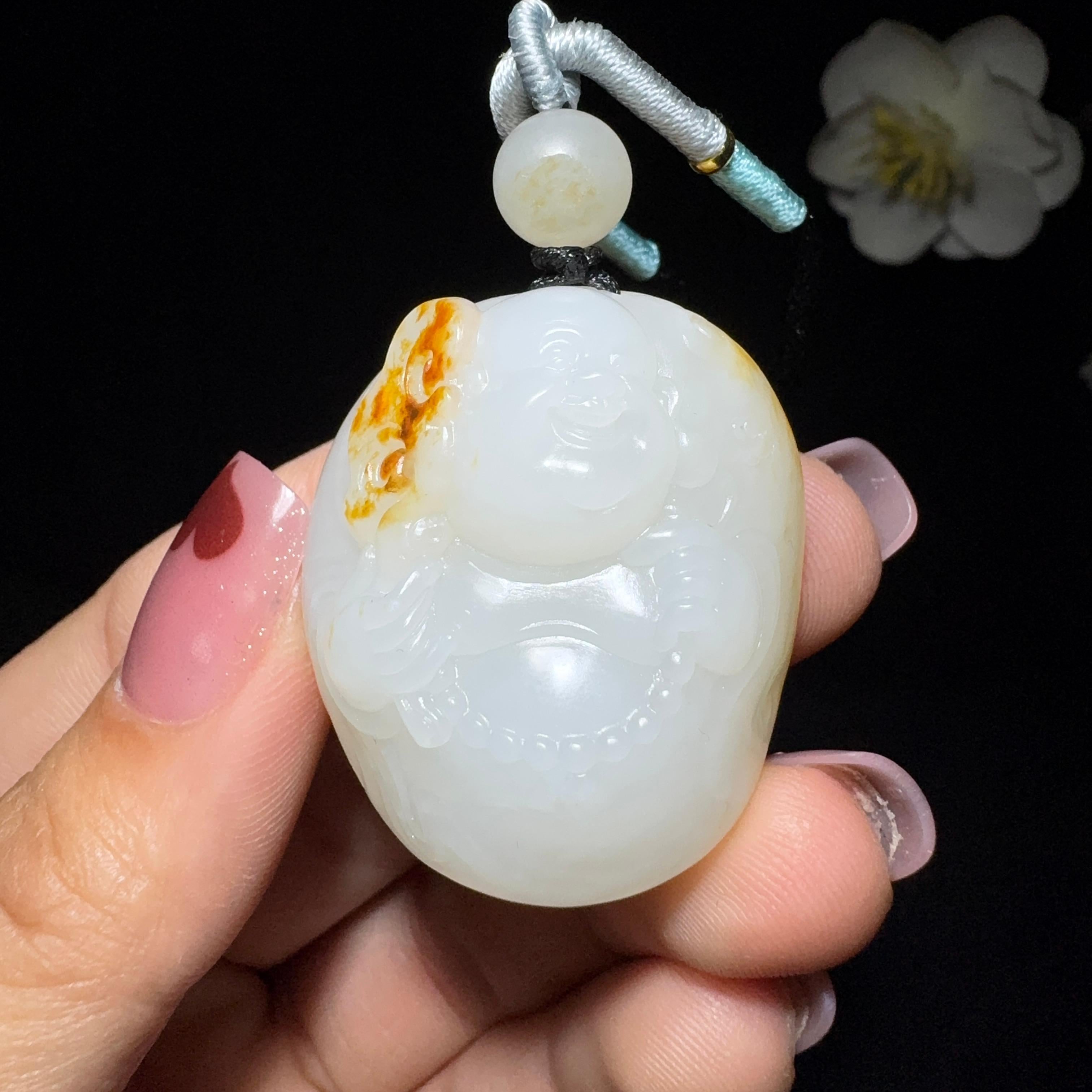 收藏级和田玉籽料挂件佛公（34.5g）