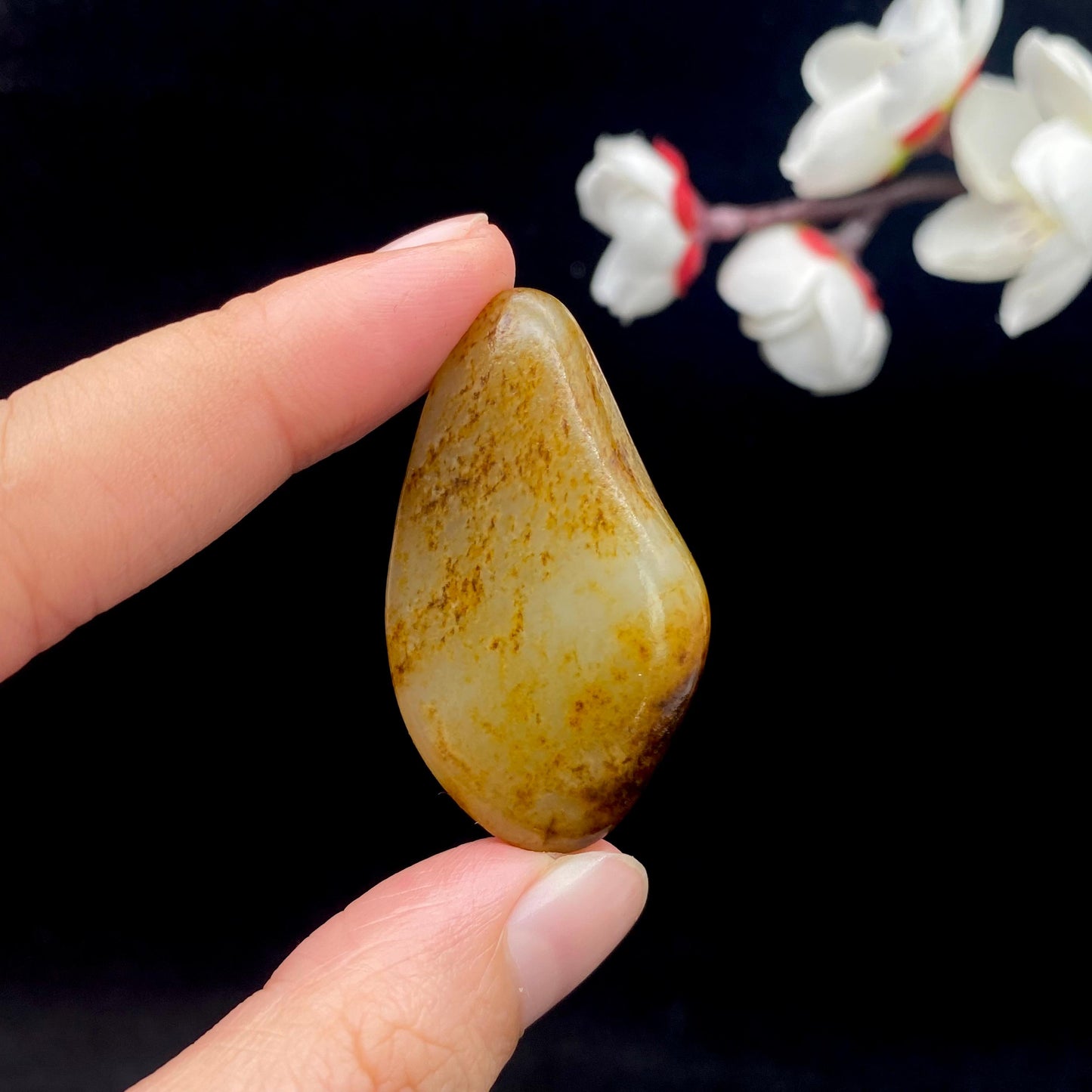 和田玉洒金皮籽料原石（14.4g）