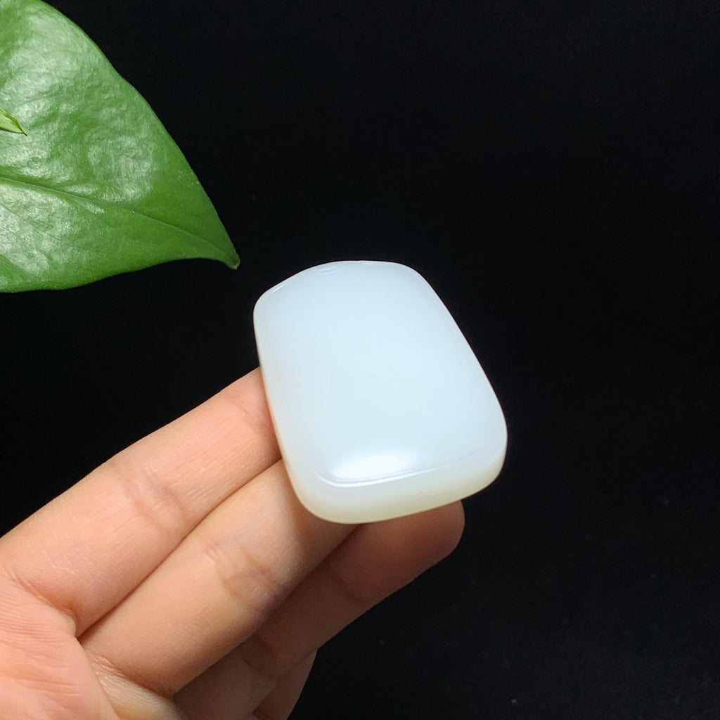 传承收藏级和田白玉籽料无事牌（37.8g）