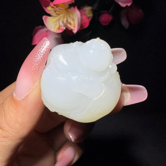 和田玉籽料挂件佛（28.8g）