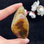 和田玉洒金皮籽料手把件（162.1g）