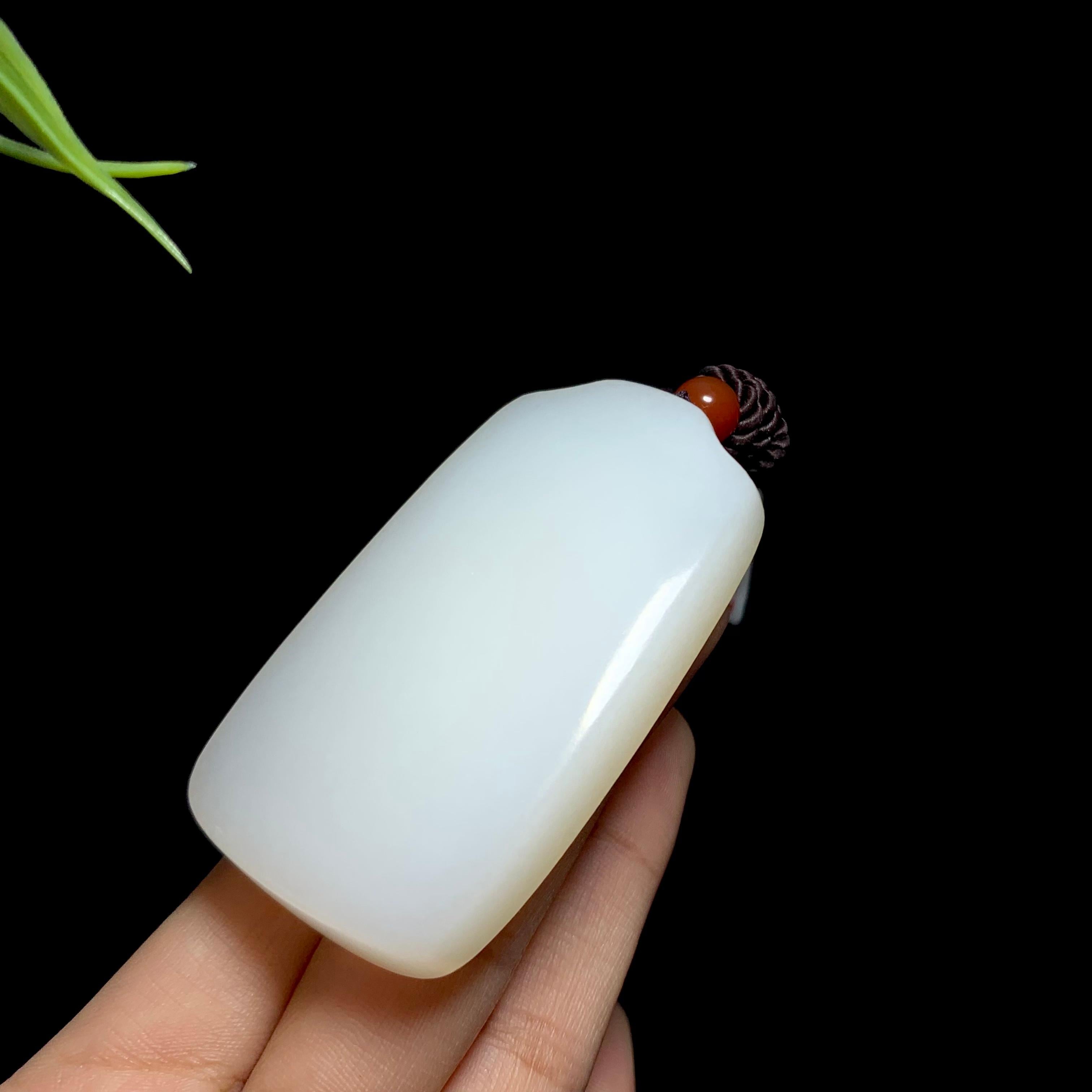 高品质和田羊脂白玉平安无事牌（73.8g）