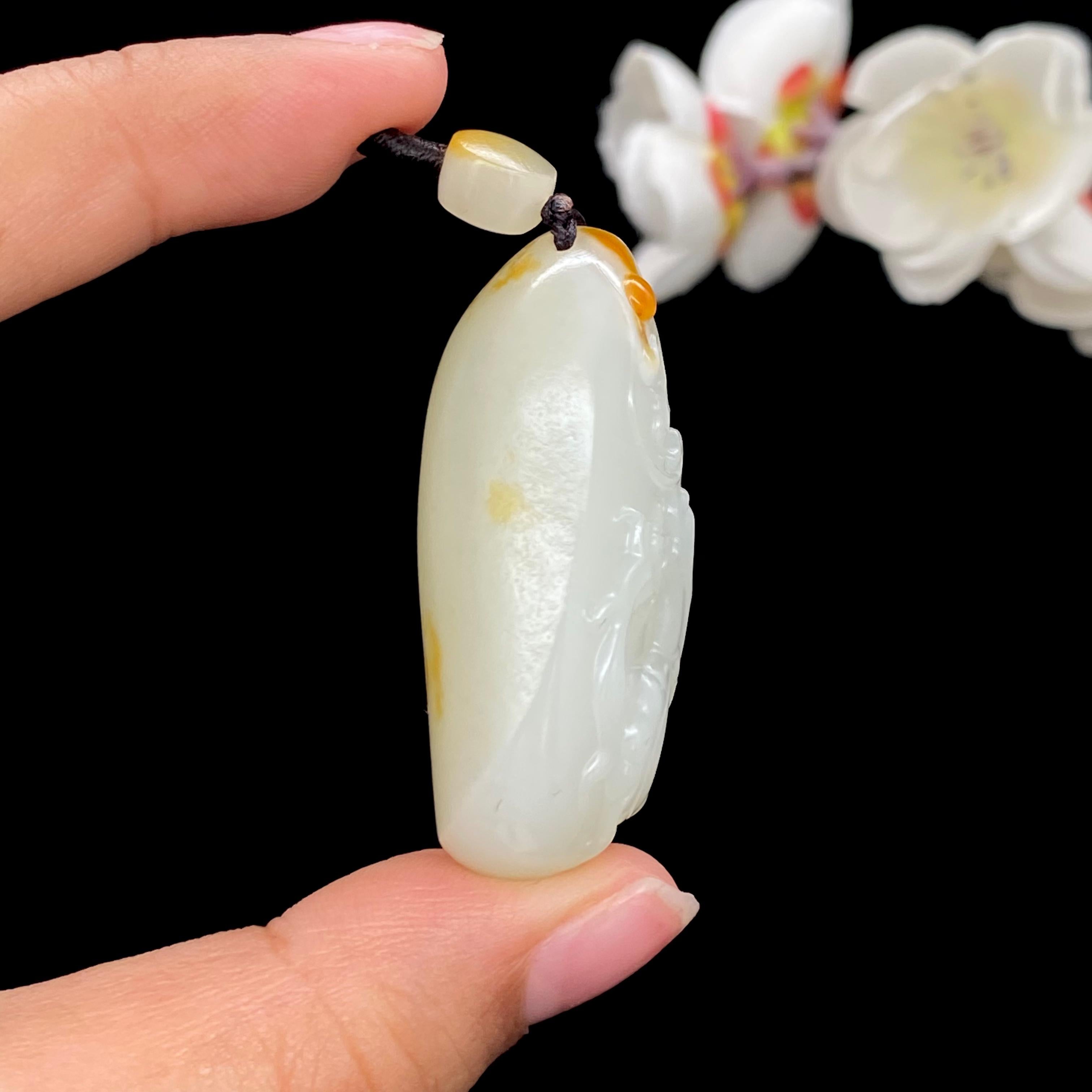 和田玉白玉籽料【龙】挂件（30.9g）