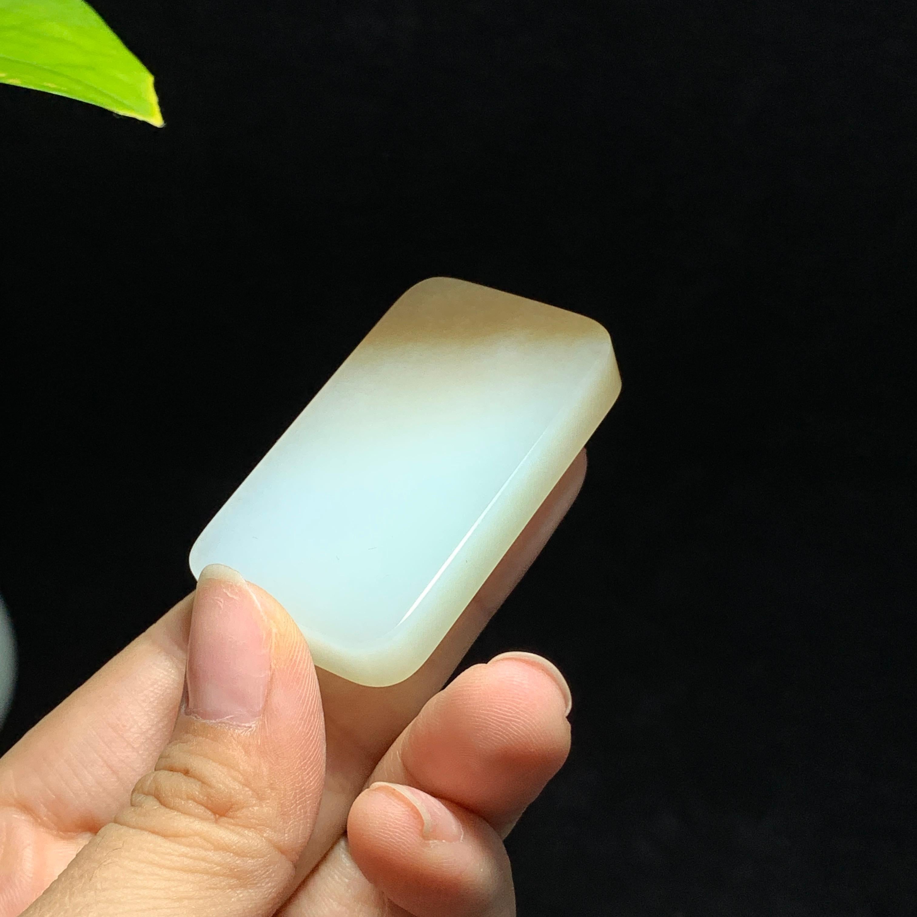 和田山料糖白玉无事牌挂件（36.6g）