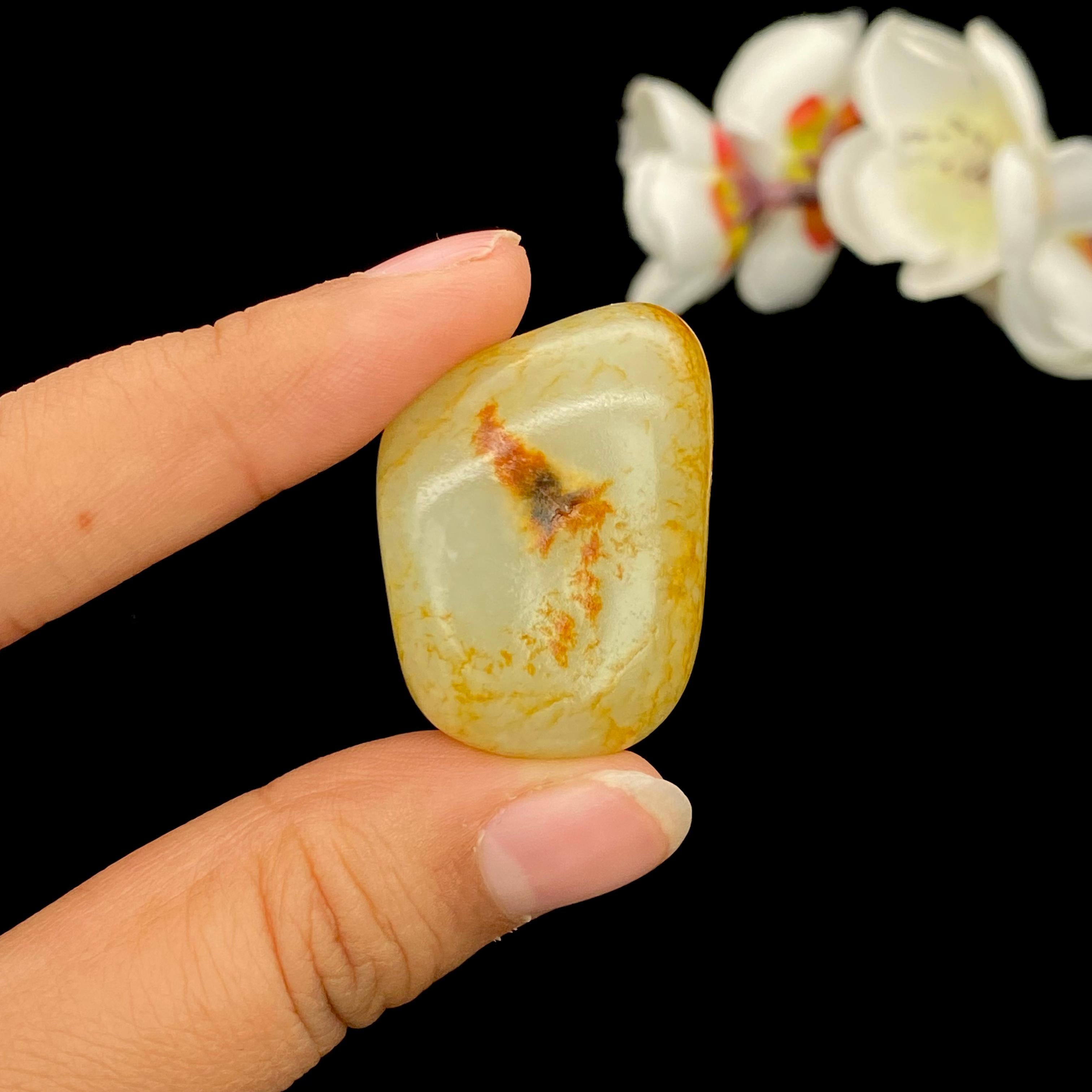和田玉洒金皮籽料挂件（26.3g）