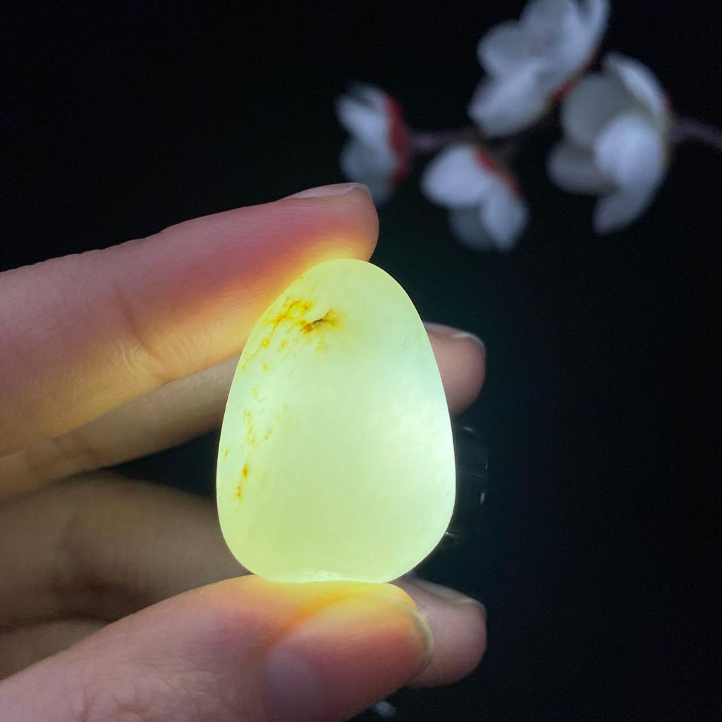 和田玉洒金皮籽料（12.5g）