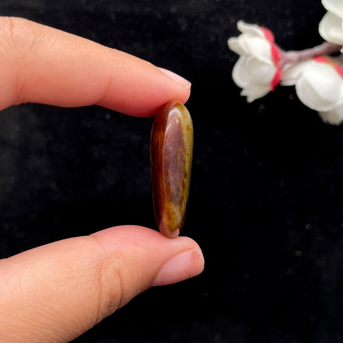 和田玉聚红皮籽料吊坠籽（12.2g）