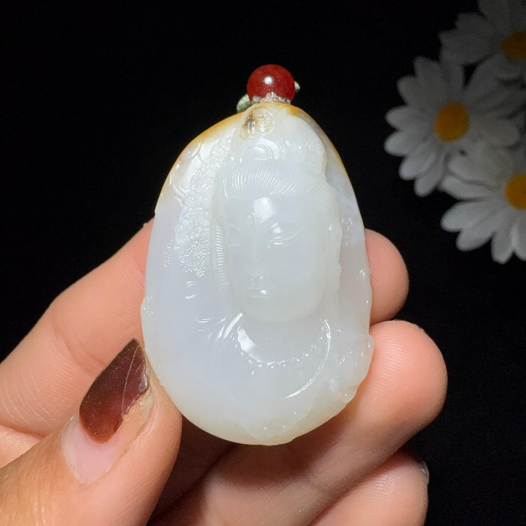 和田玉籽料观音（28.3g）