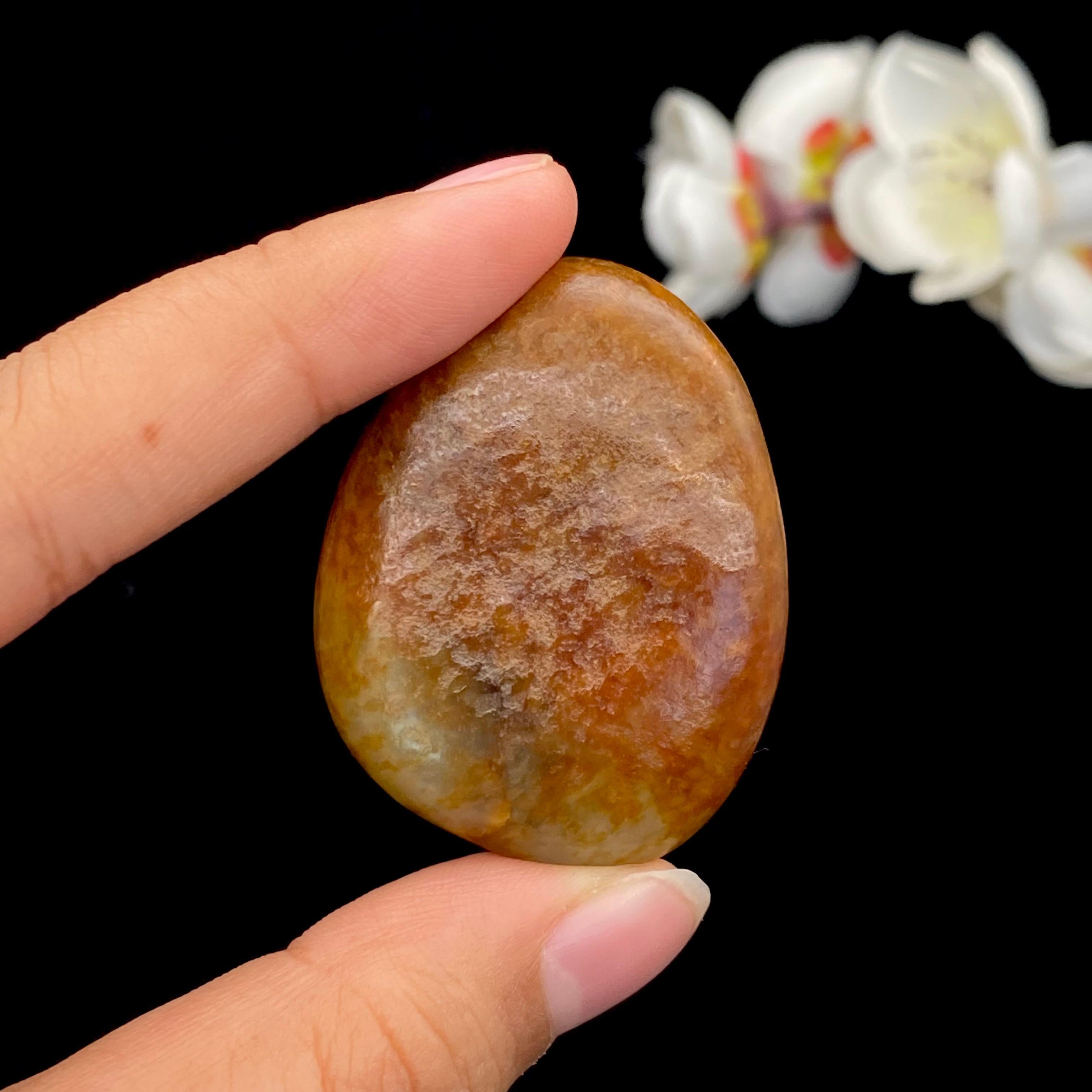和田玉红沁皮籽料挂件（36g）