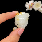 和田玉籽料【三足金蟾】挂件（22.1g）