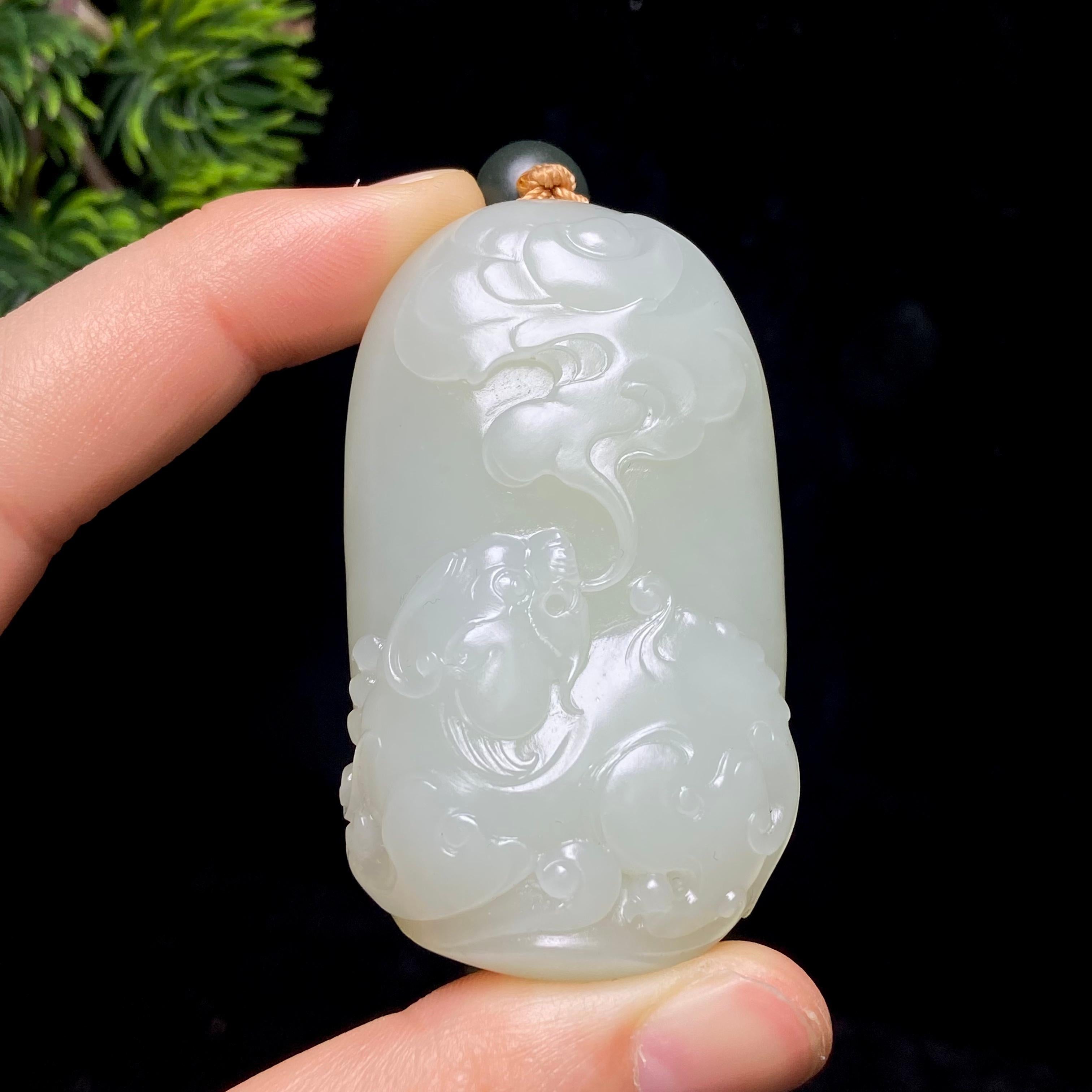 籽料雕件– 厚德载玉