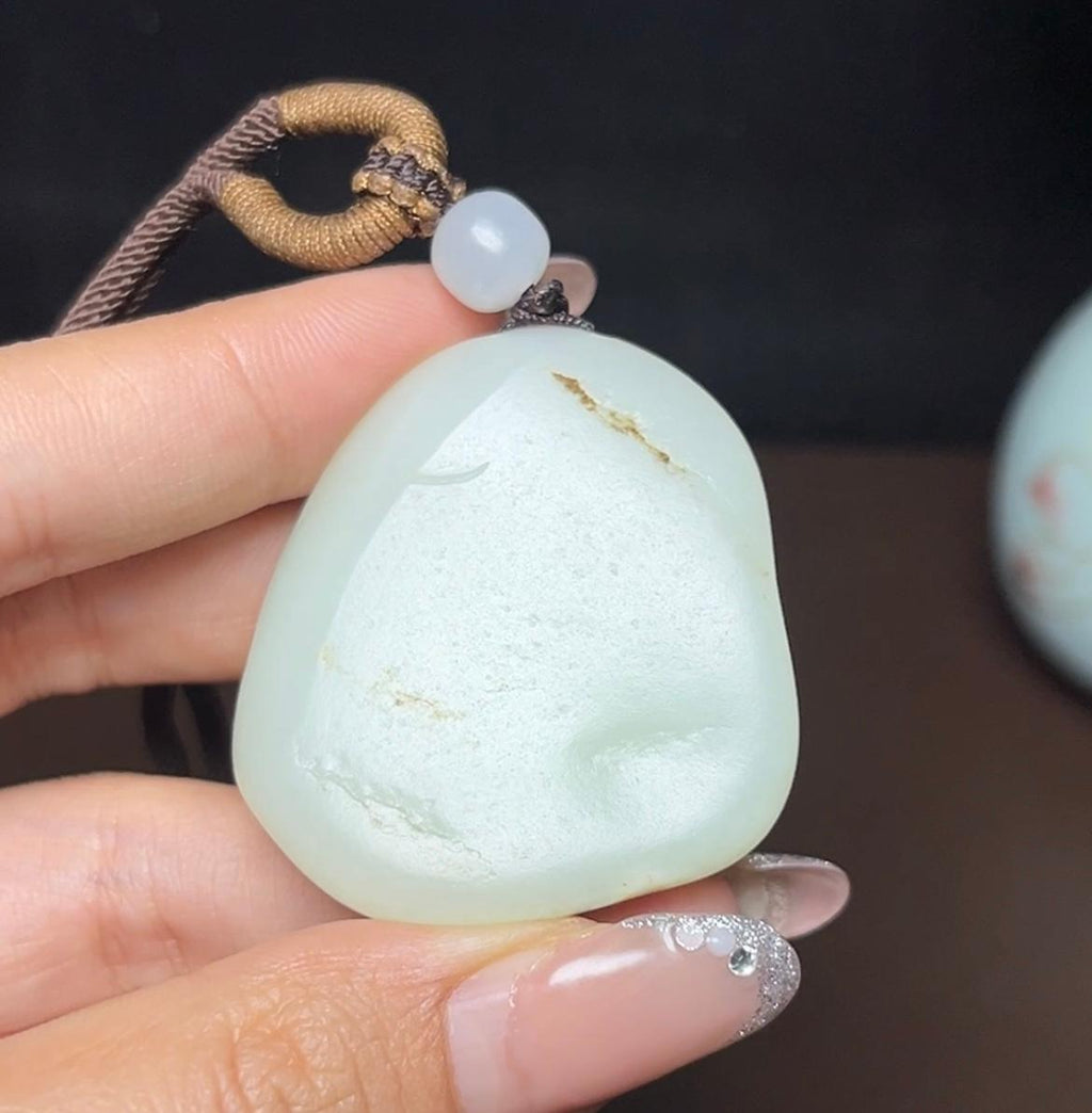 新疆和田玉籽料佛公（46.3g）