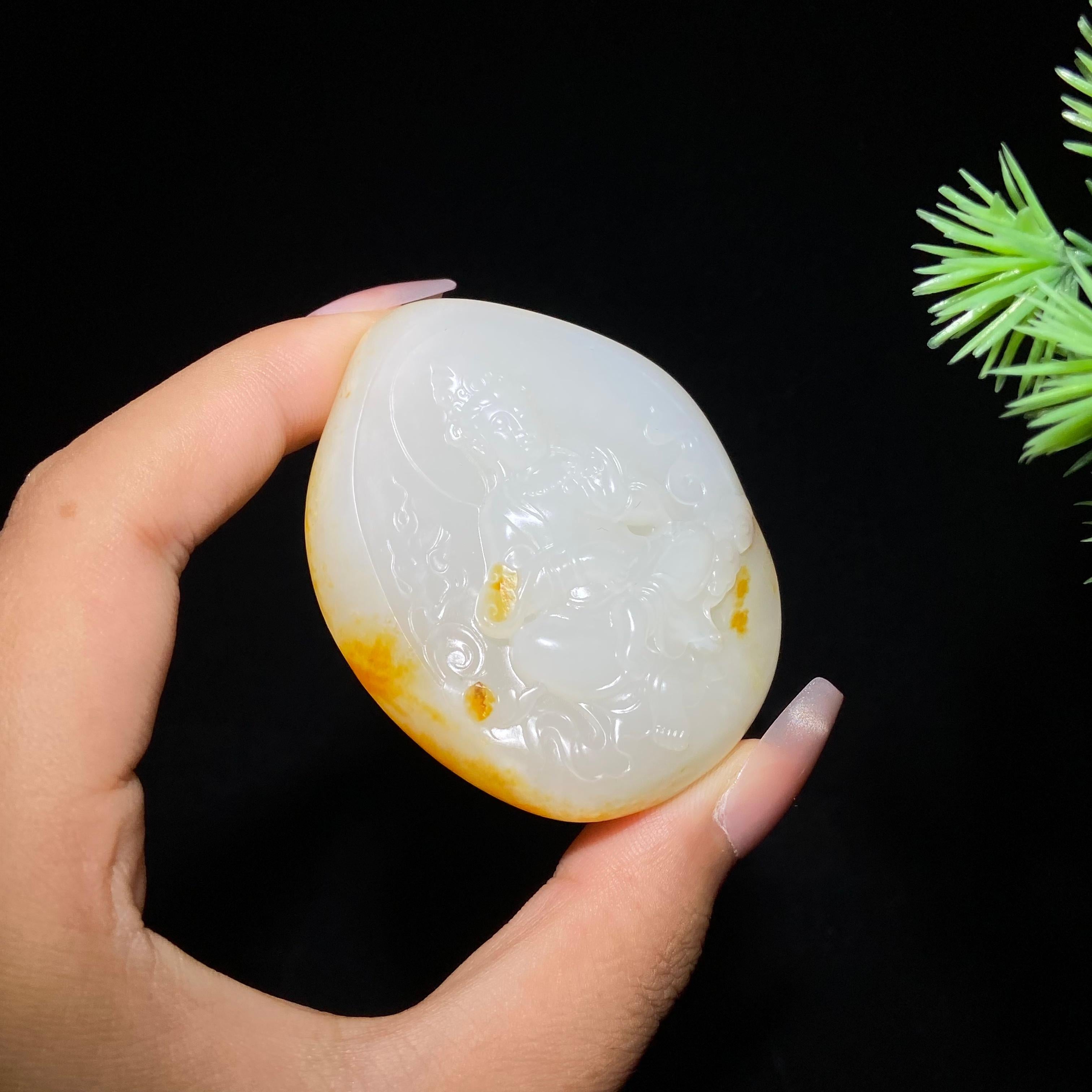 和田玉籽料观音（72.6g）