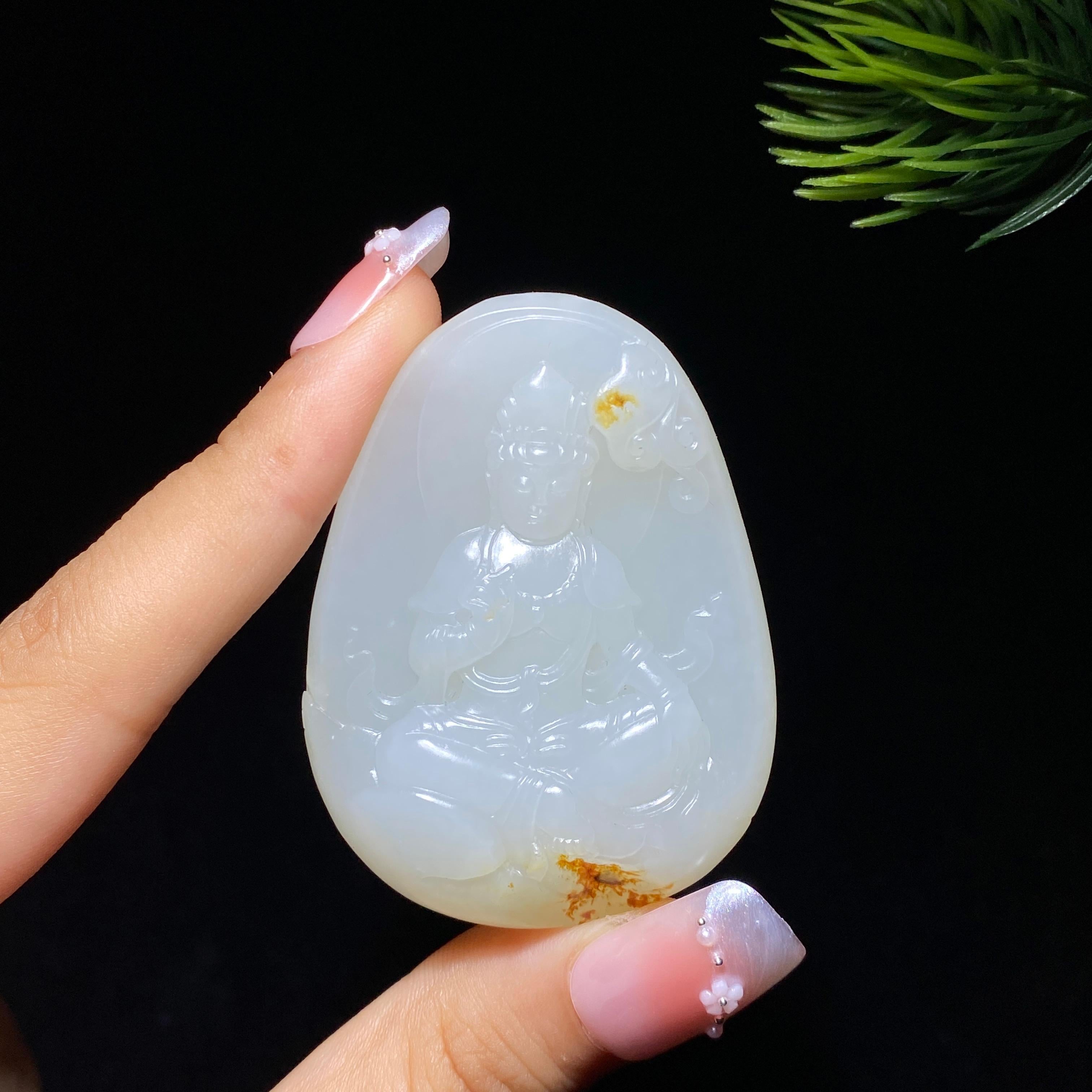 和田玉籽料观音（49.3g）