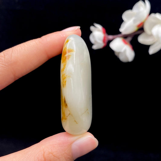 和田玉黄皮籽料原石（49.1g）