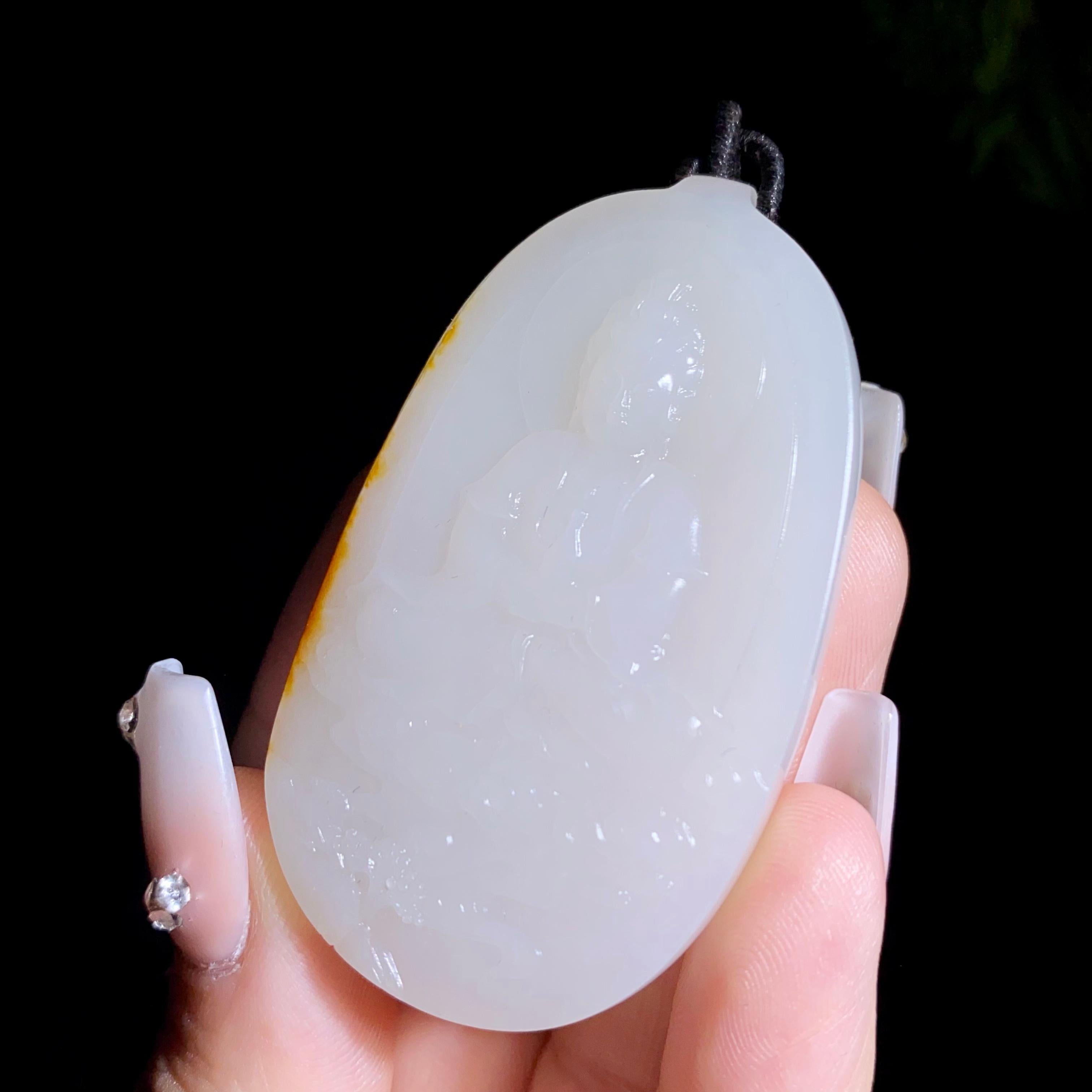 和田玉籽料观音（38.8g）