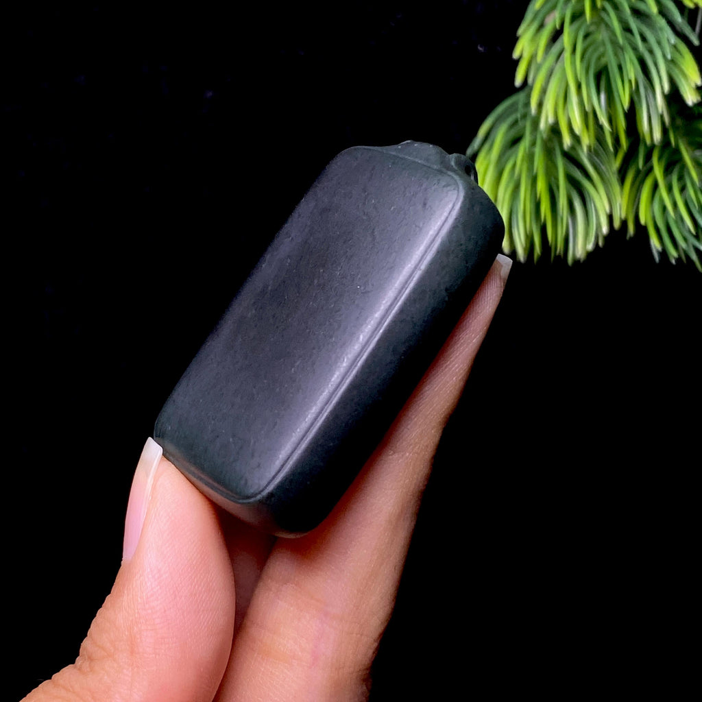 和田玉黑青无事牌（40.6g）