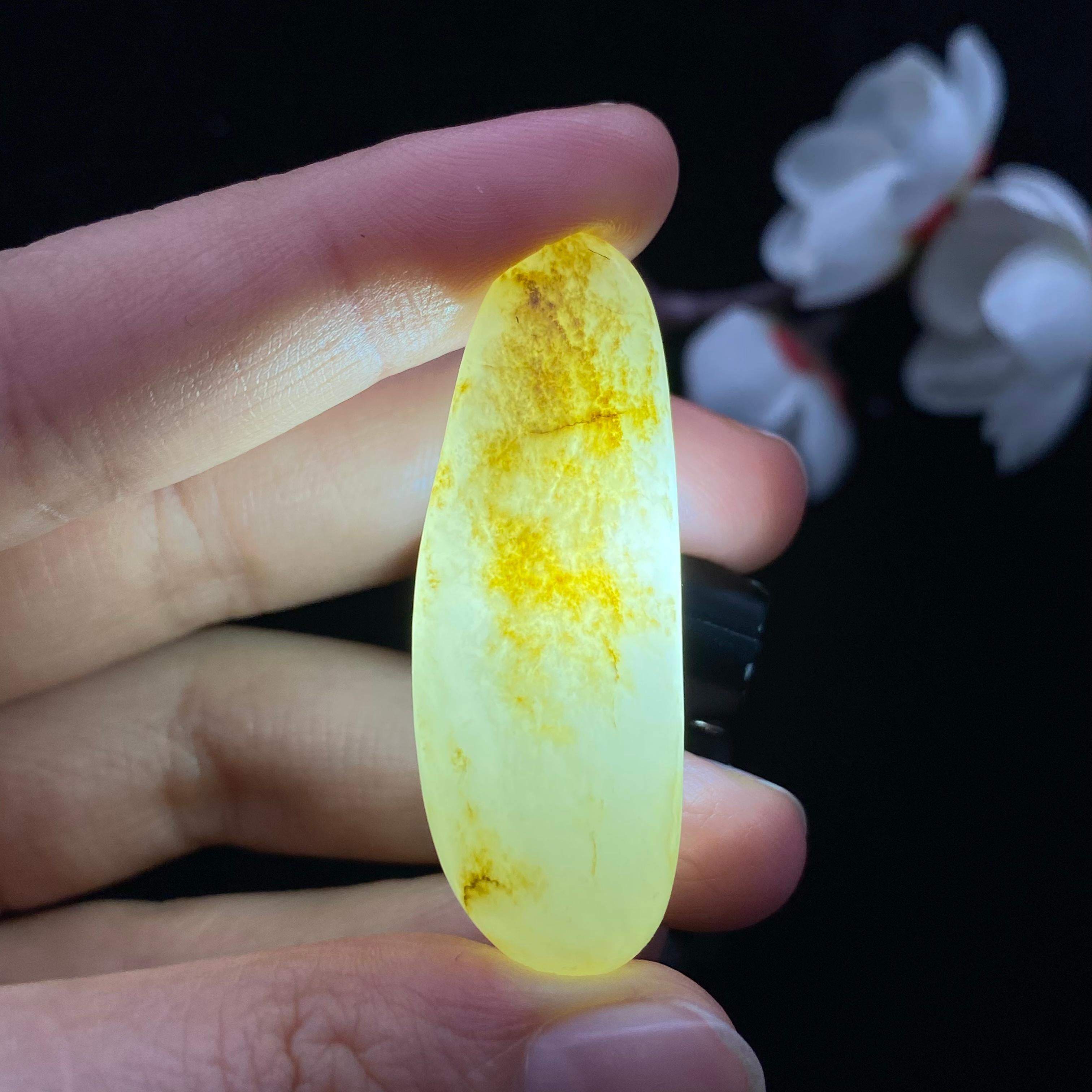 和田玉秋梨皮籽料吊坠籽（15g）