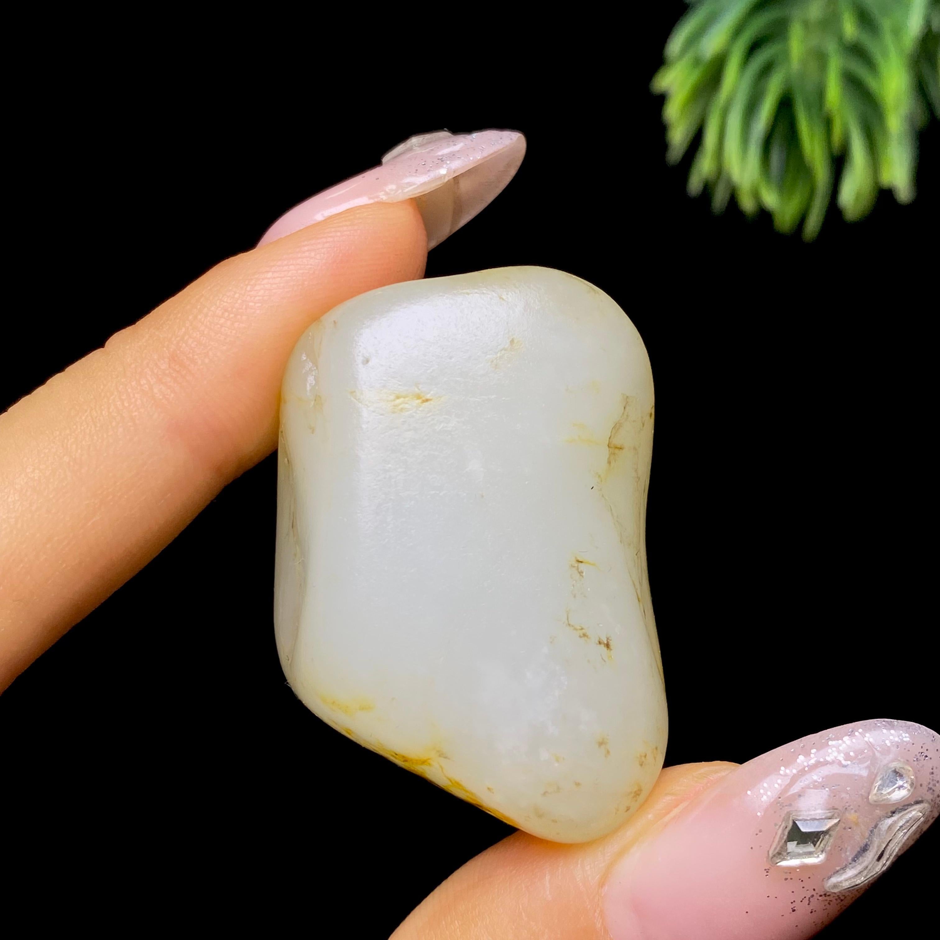 和田玉洒金皮籽料挂件（24.02g）