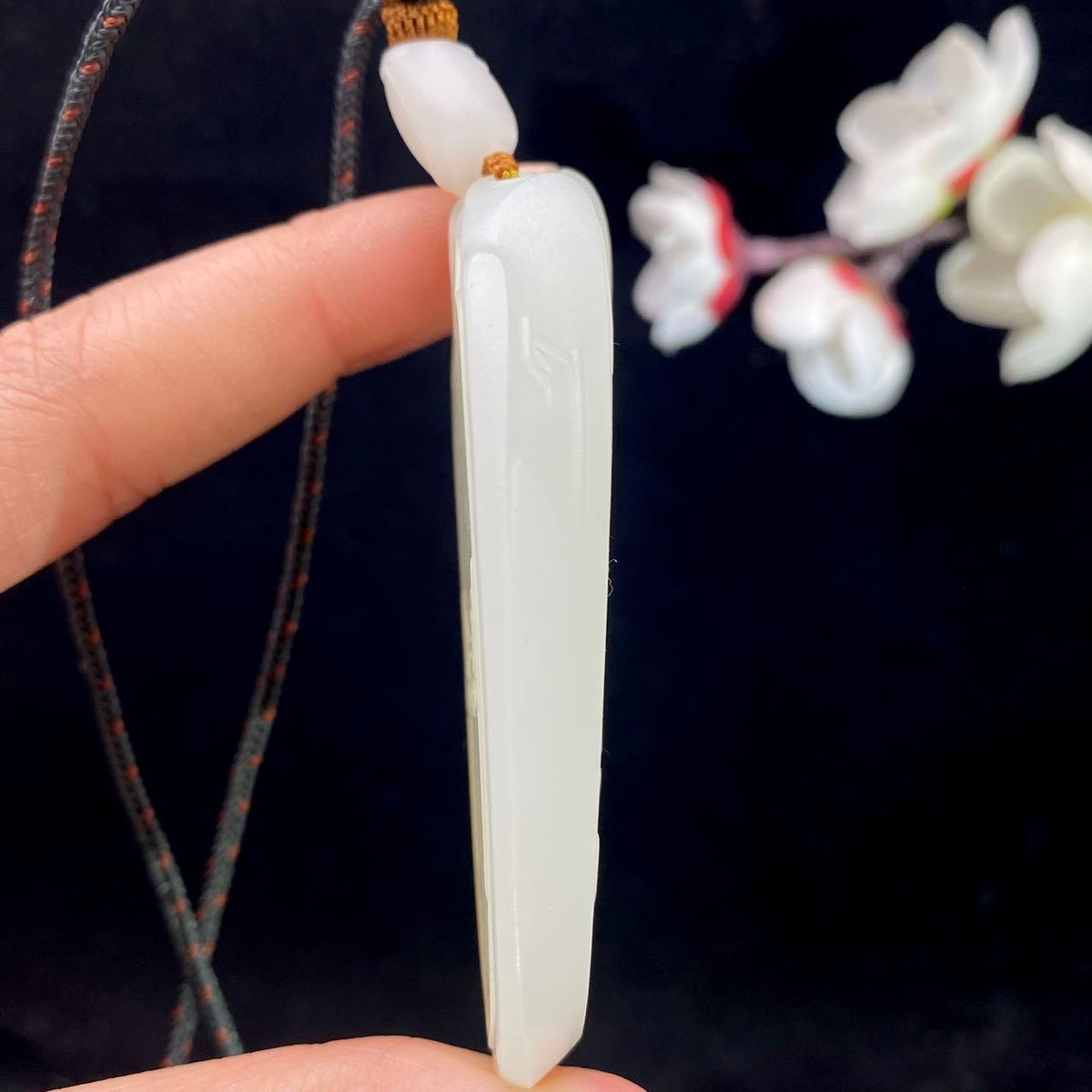 和田玉籽料【平安无事牌】（55g）