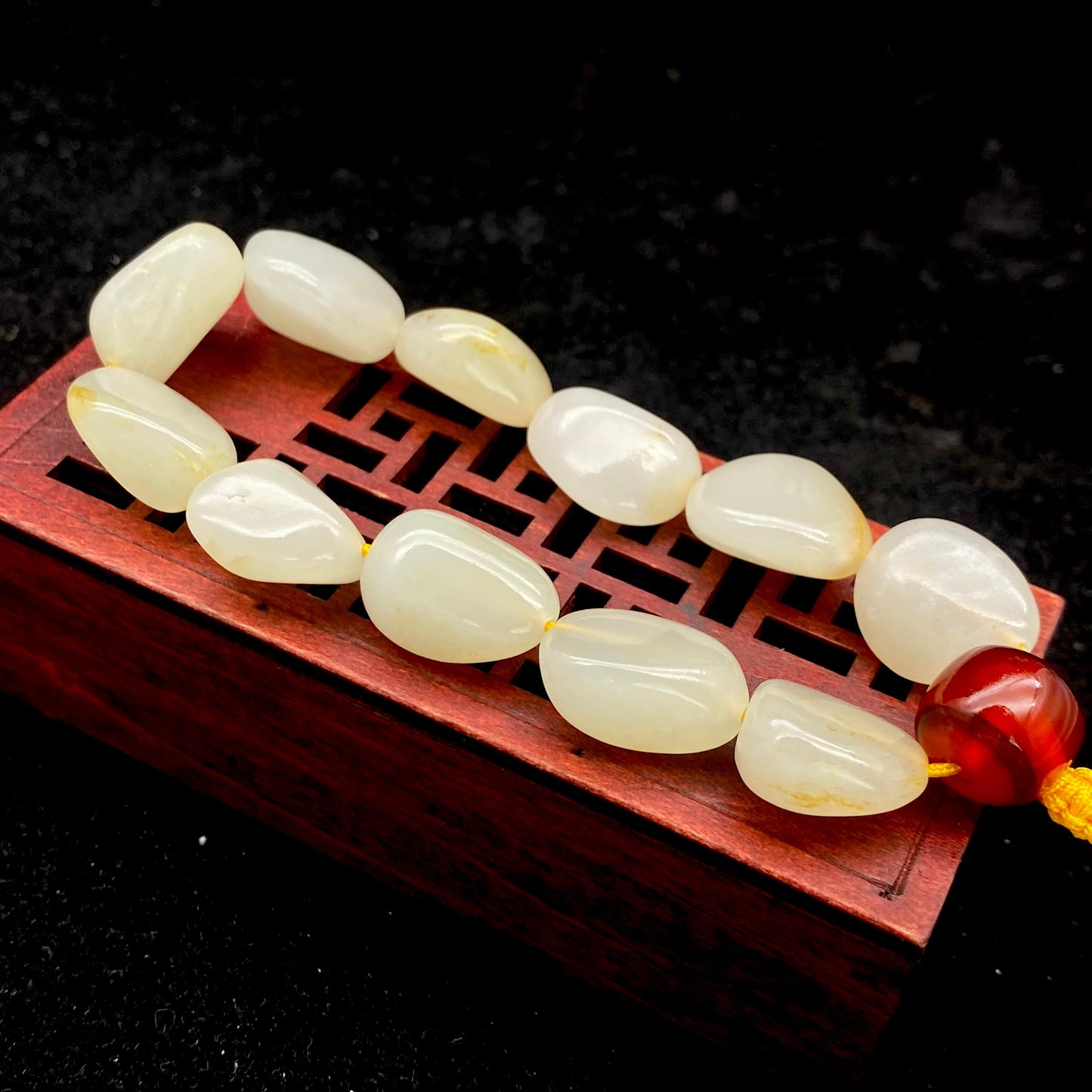 和田玉黄皮【精品手串】（40g）