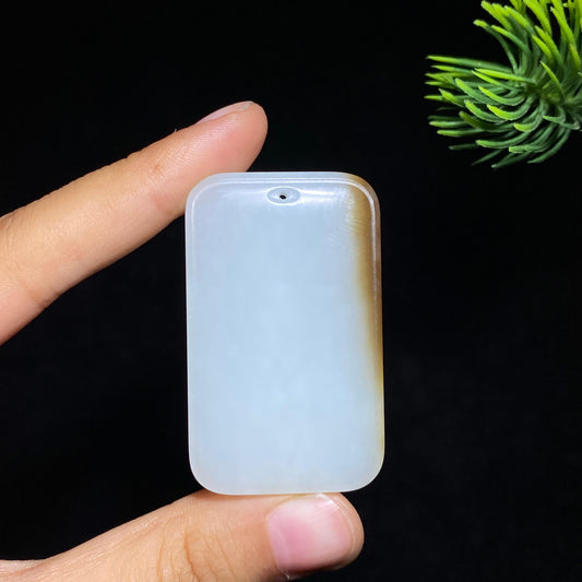 和田玉糖白玉无事牌（34.2g）