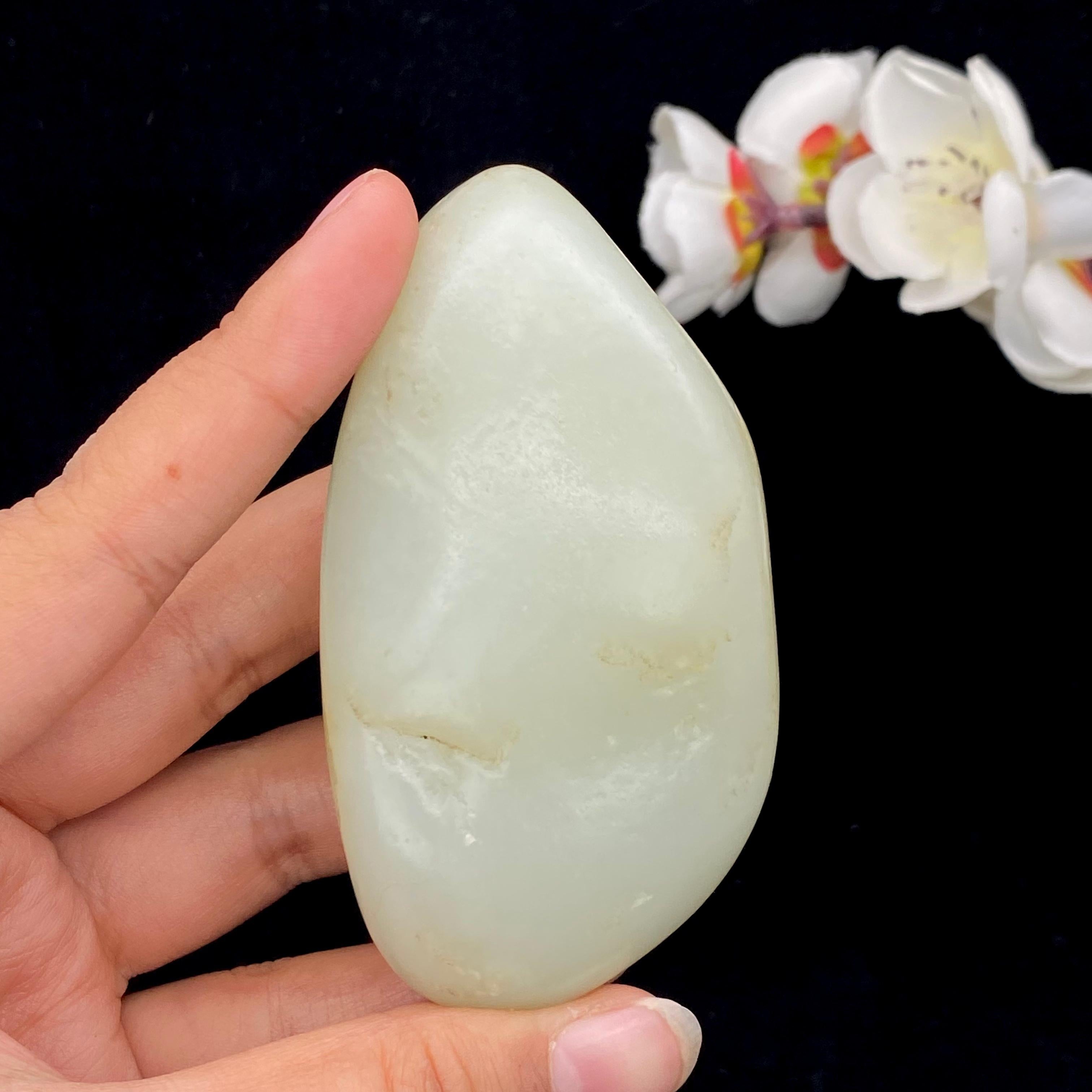 和田玉-青白玉籽料原石（171.3g）