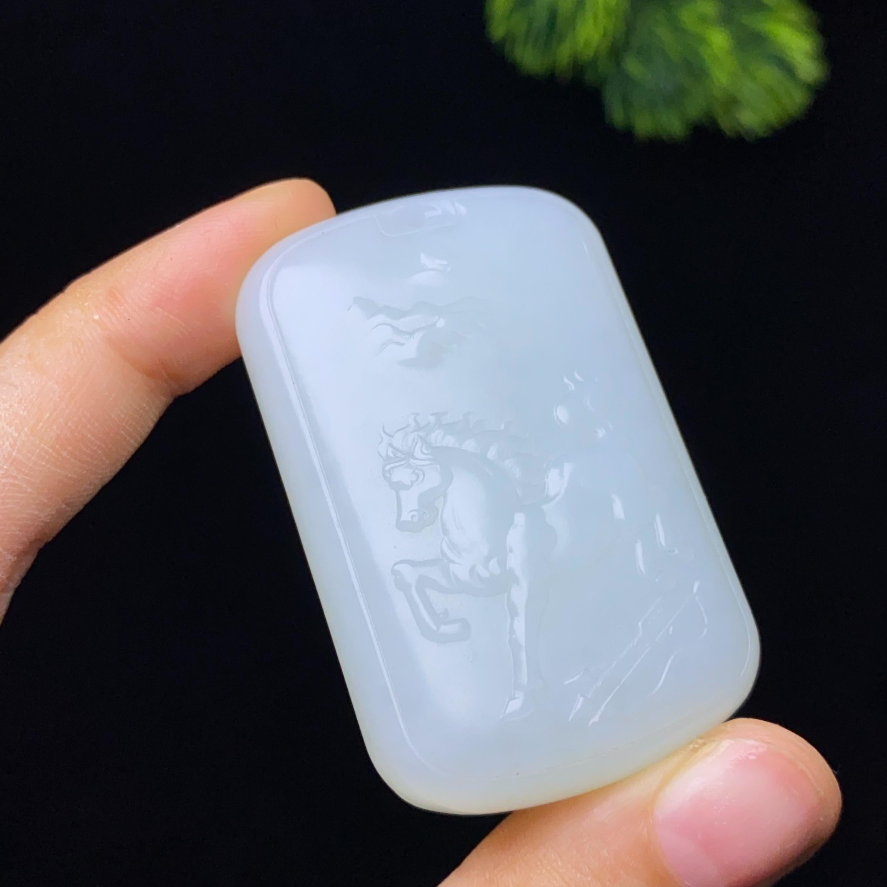 和田玉白玉马到成功（46.5g）