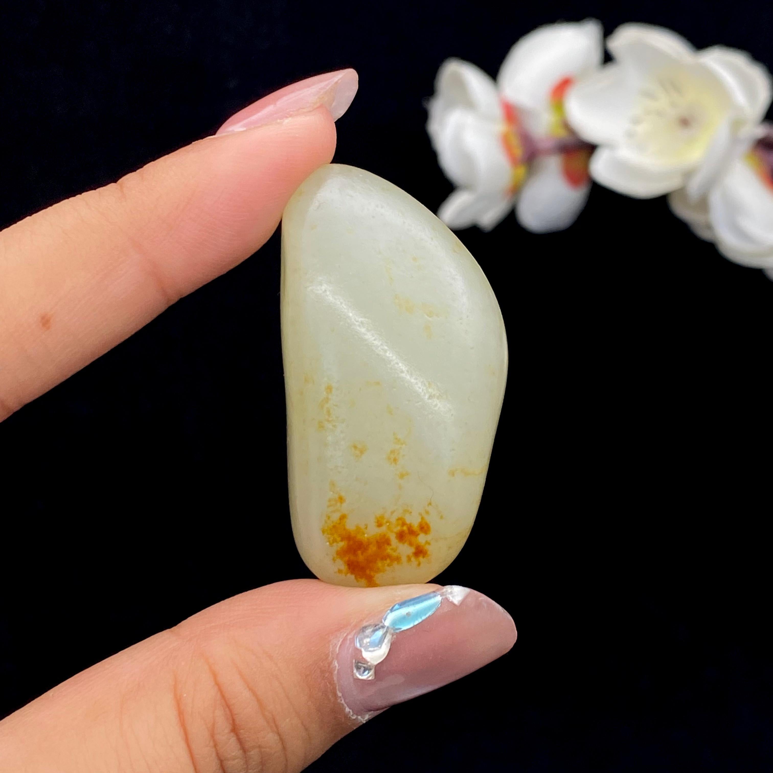 和田玉洒金皮籽料挂件（28.7g）