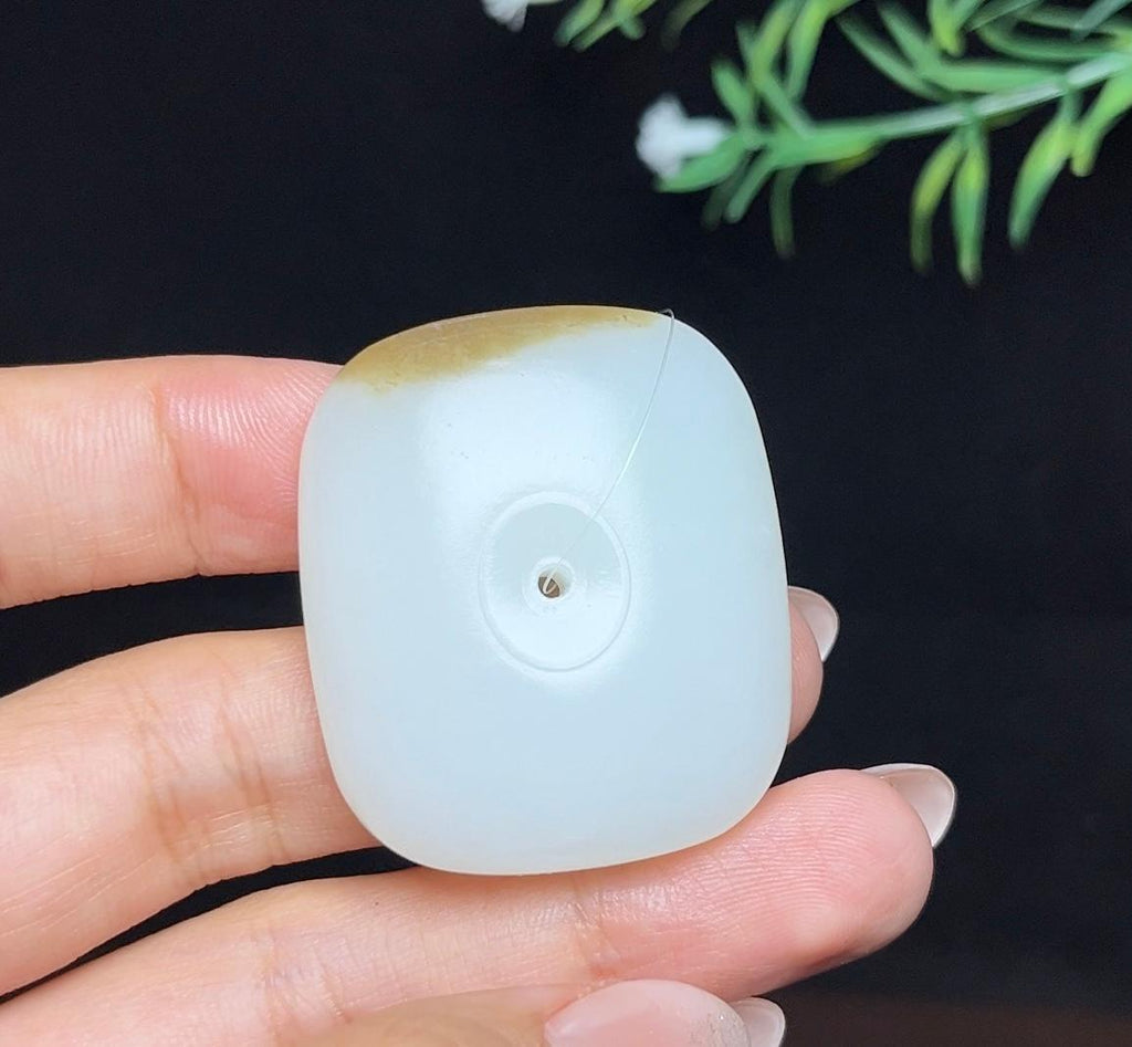 和田玉糖白平安无事牌（28.3g）