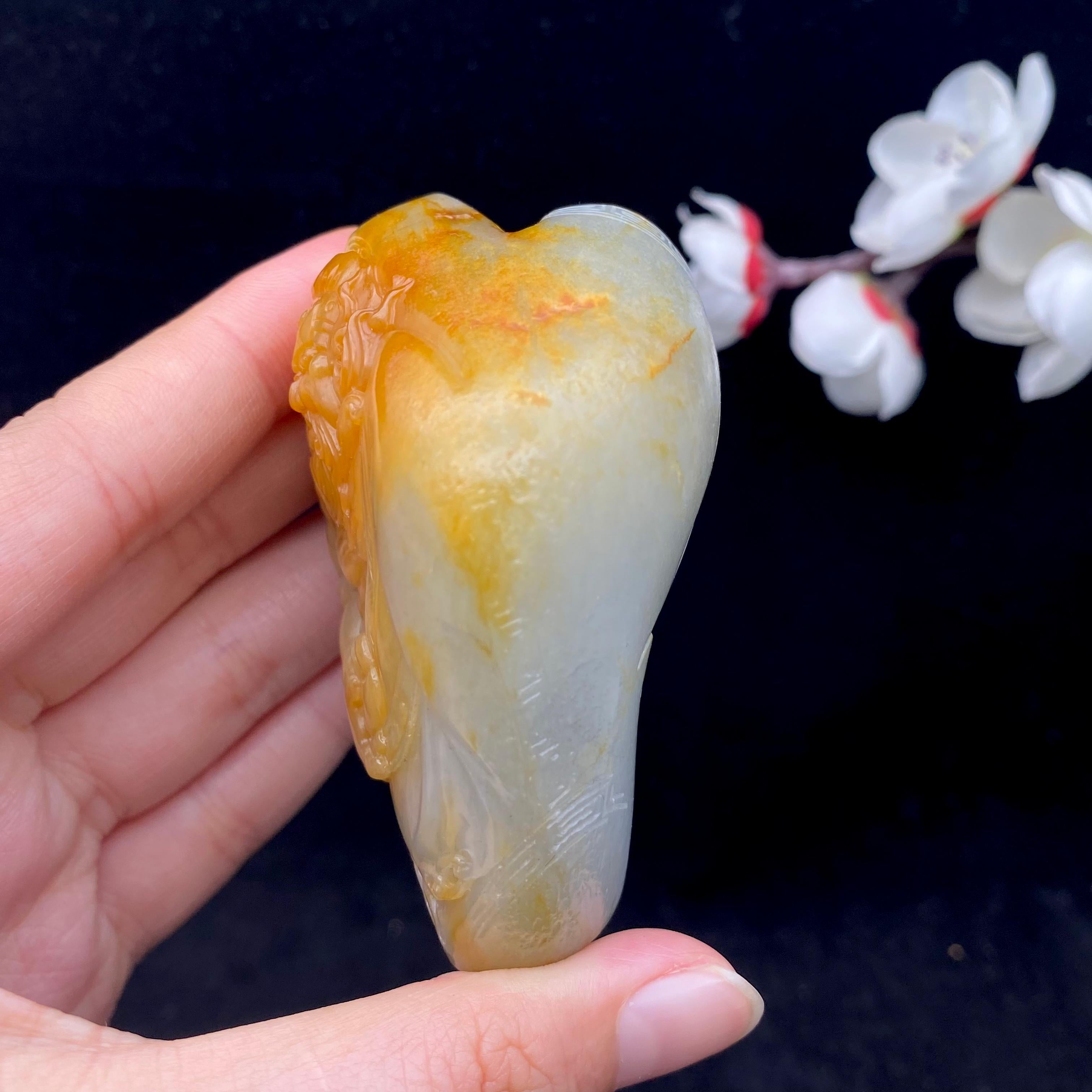 和田玉聚黄皮籽料【钟馗】手把件（188.7g）