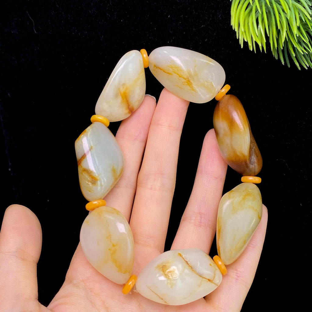 和田玉洒金皮白肉籽料手串（116.2g）