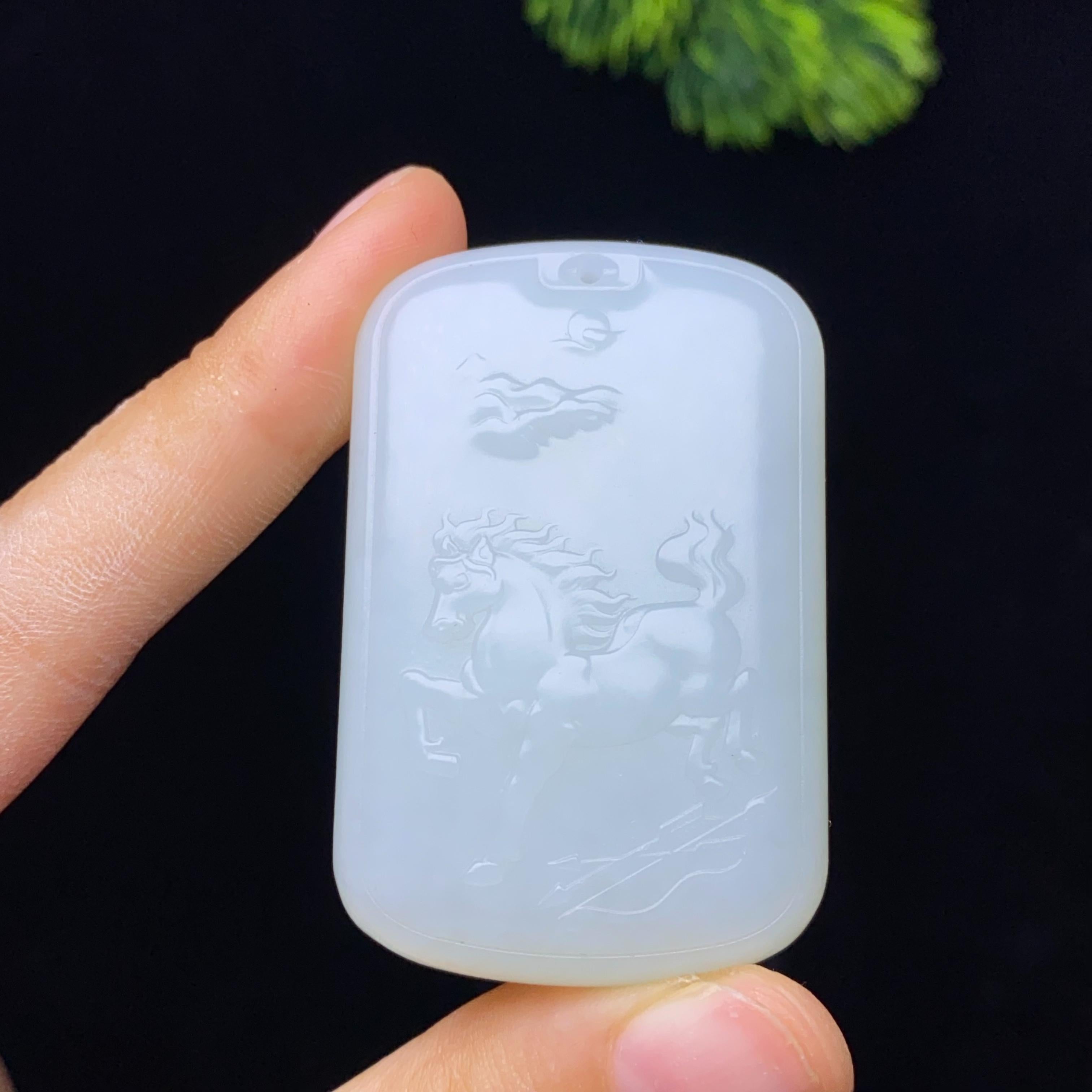 和田玉白玉马到成功（46.5g）
