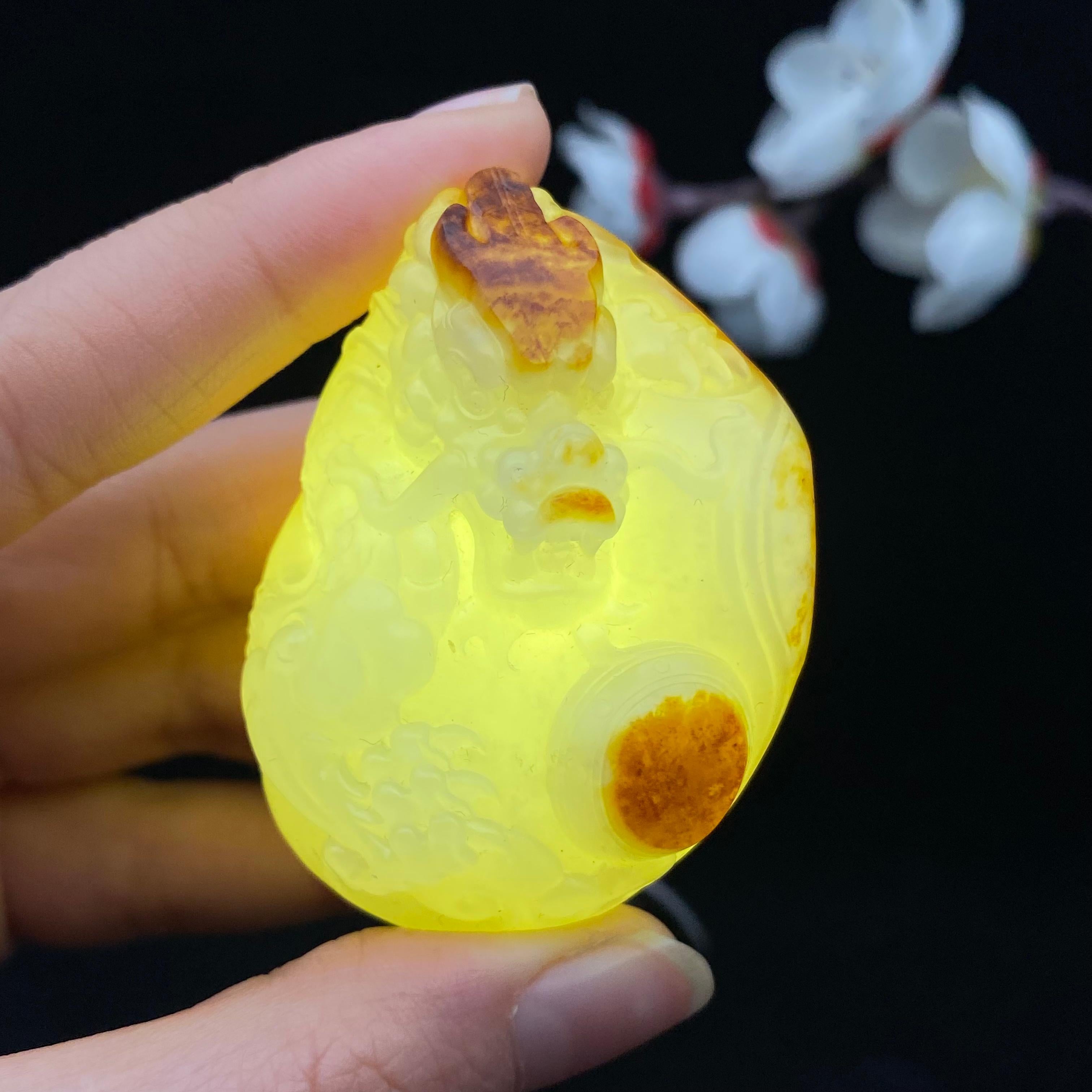 和田玉籽料【龙挂件】（73.3g）