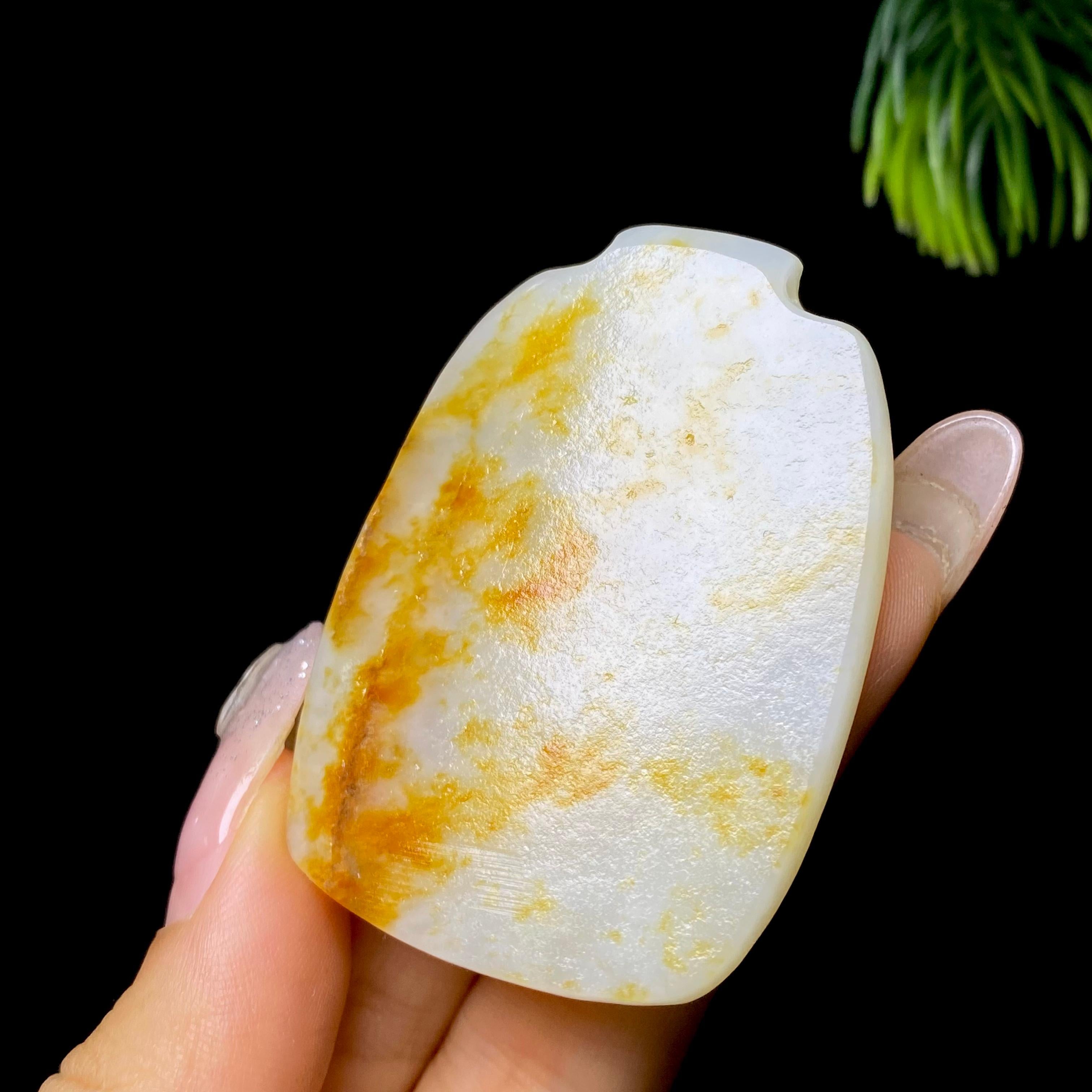 和田玉籽料无事牌（32.2g）