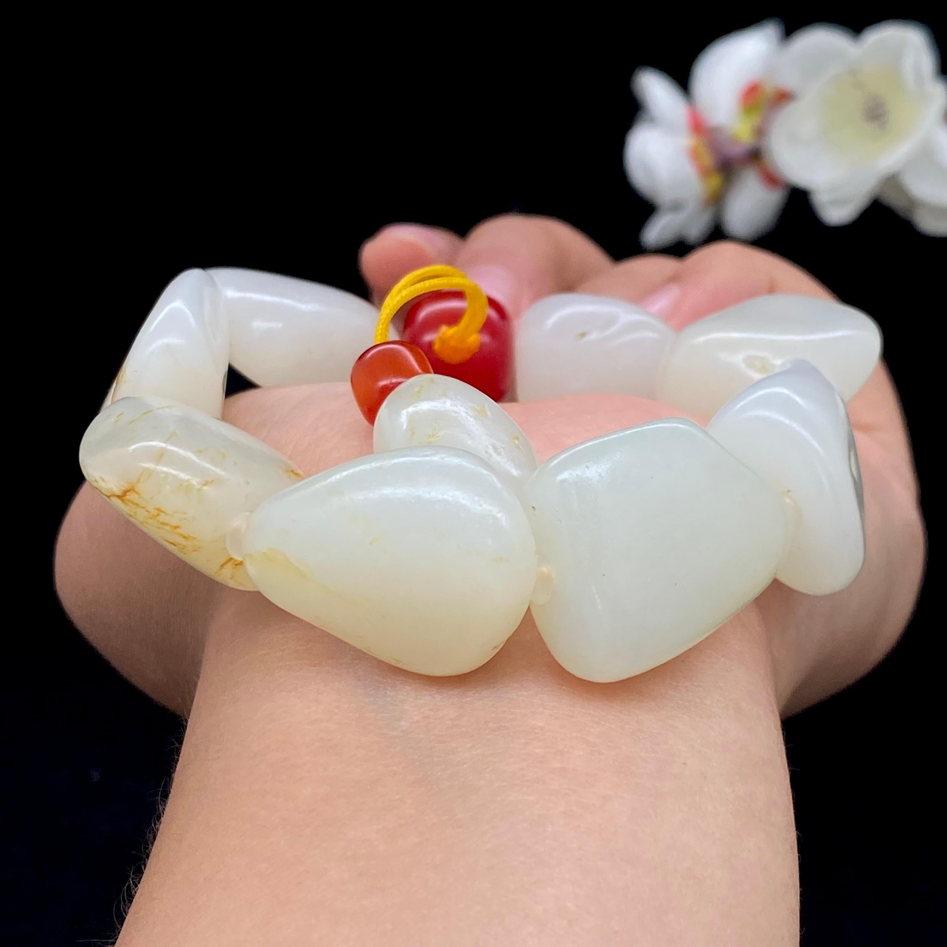和田玉洒金皮籽料【精品手串】（100.8g）