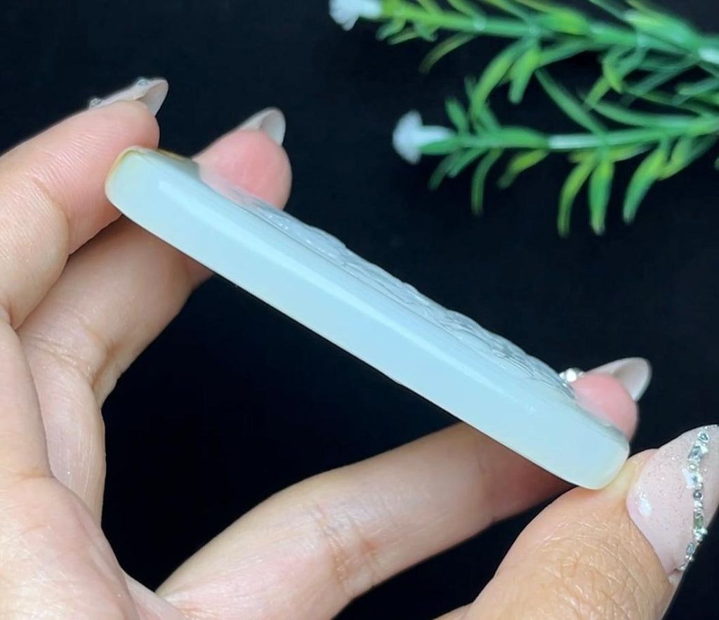 和田玉糖白持莲观音（60.2g）