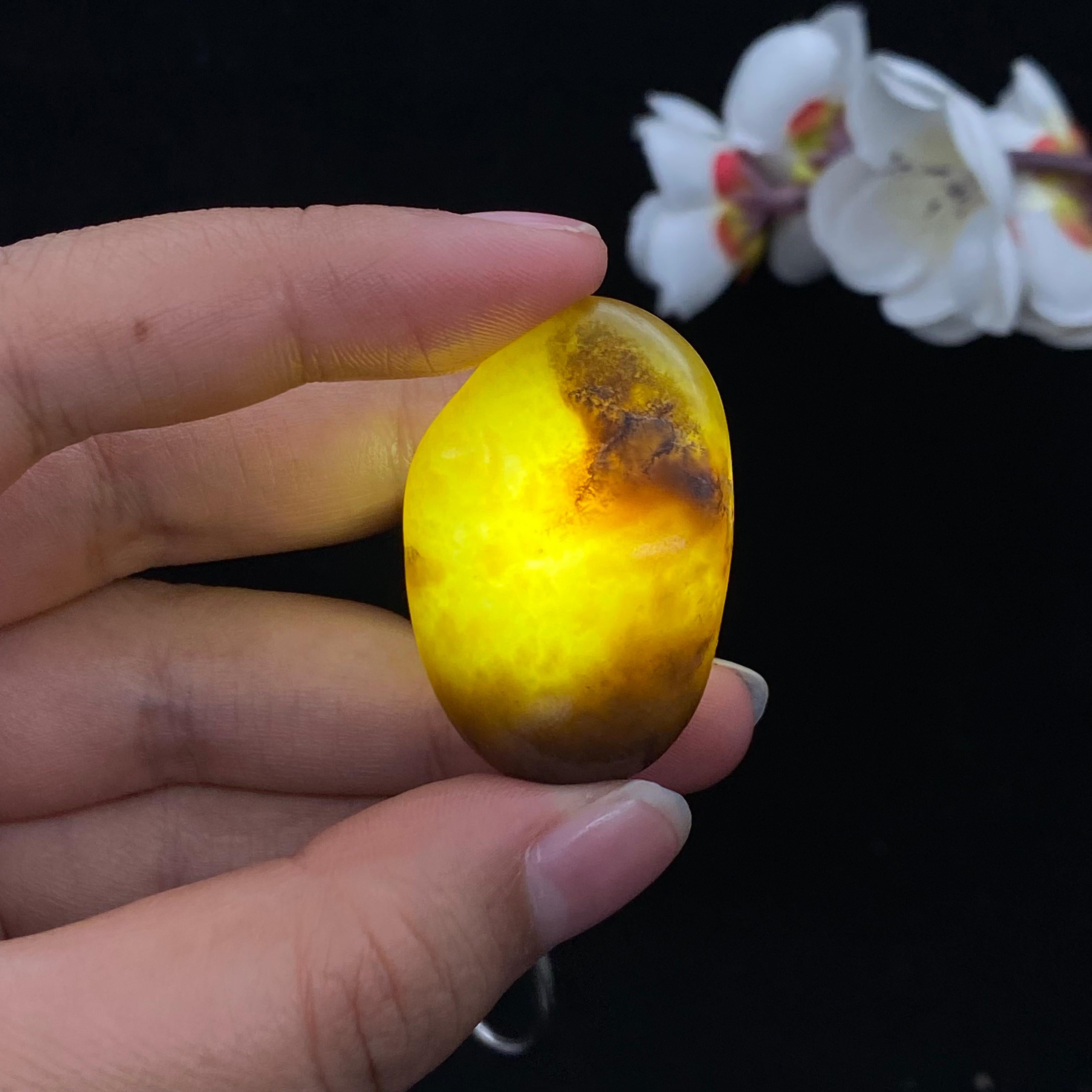 和田玉糖籽料挂件（18.8g）