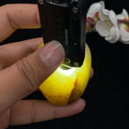 和田玉洒红皮籽料手把件（163.7g）