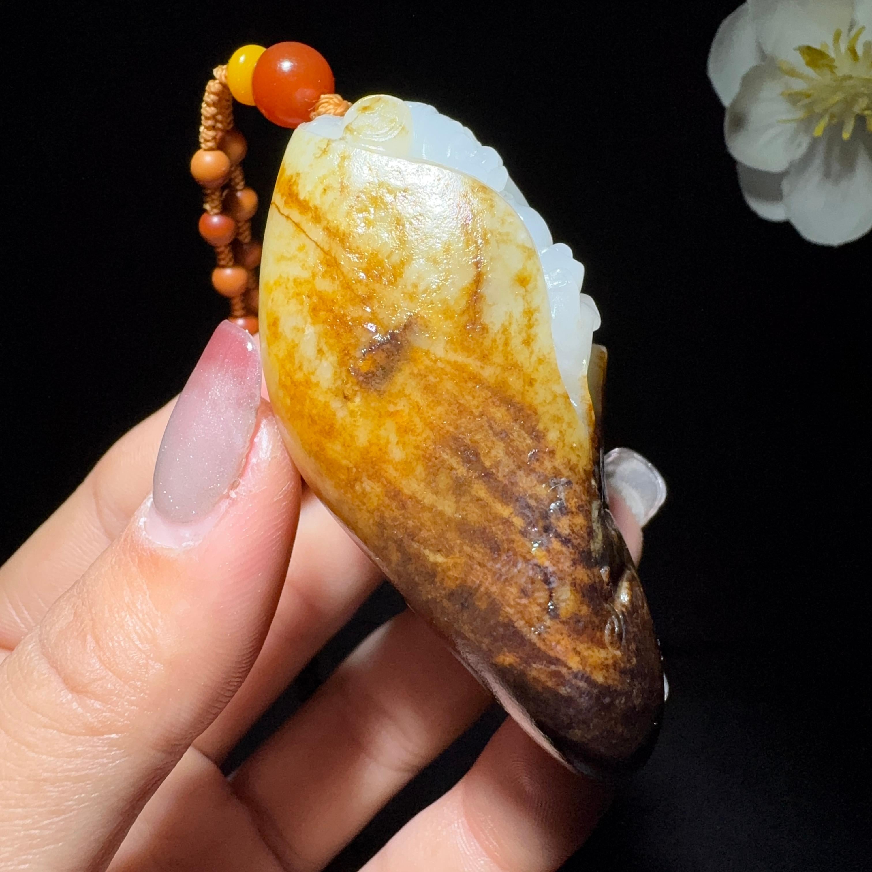 和田玉籽料手把件财神（105.5g）