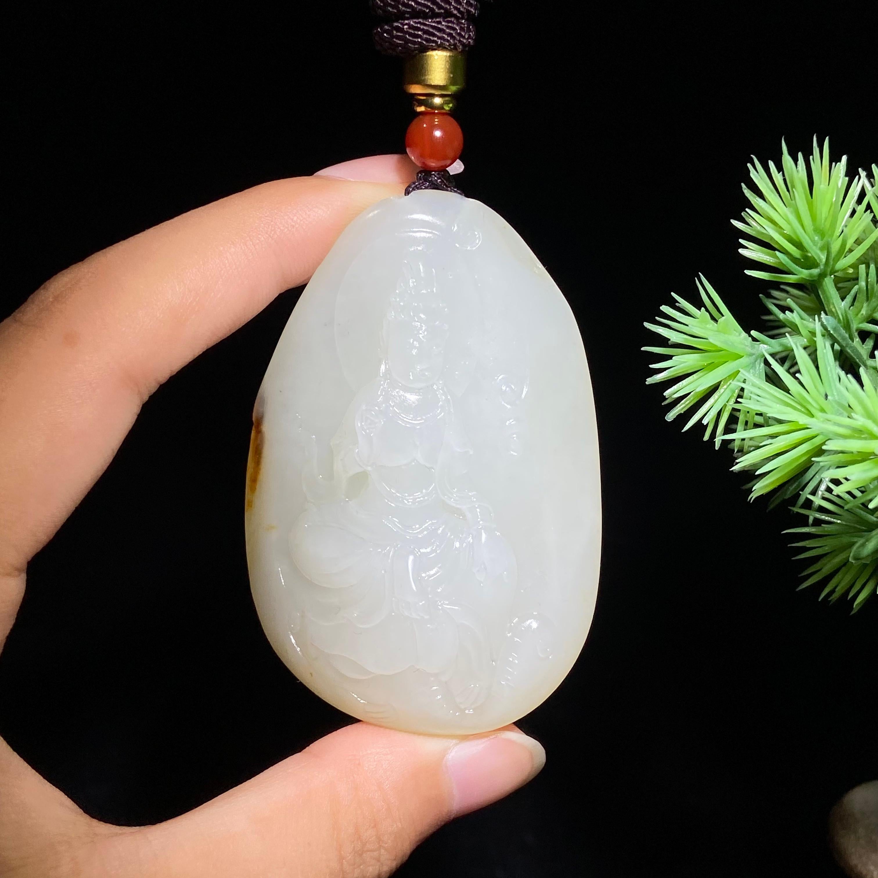 和田玉籽料观音（71.0g）