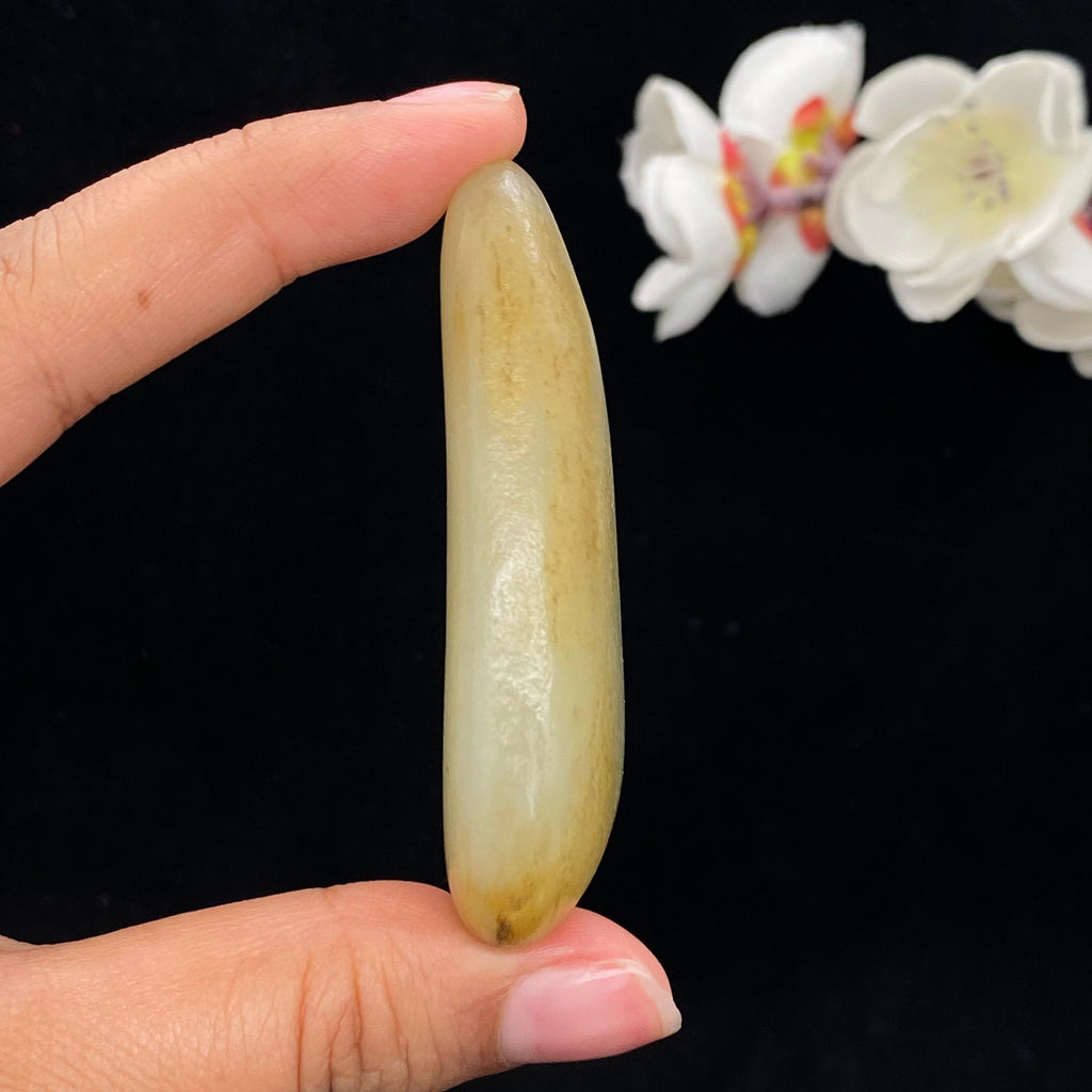 和田玉黄皮籽料大挂件（59.1g）