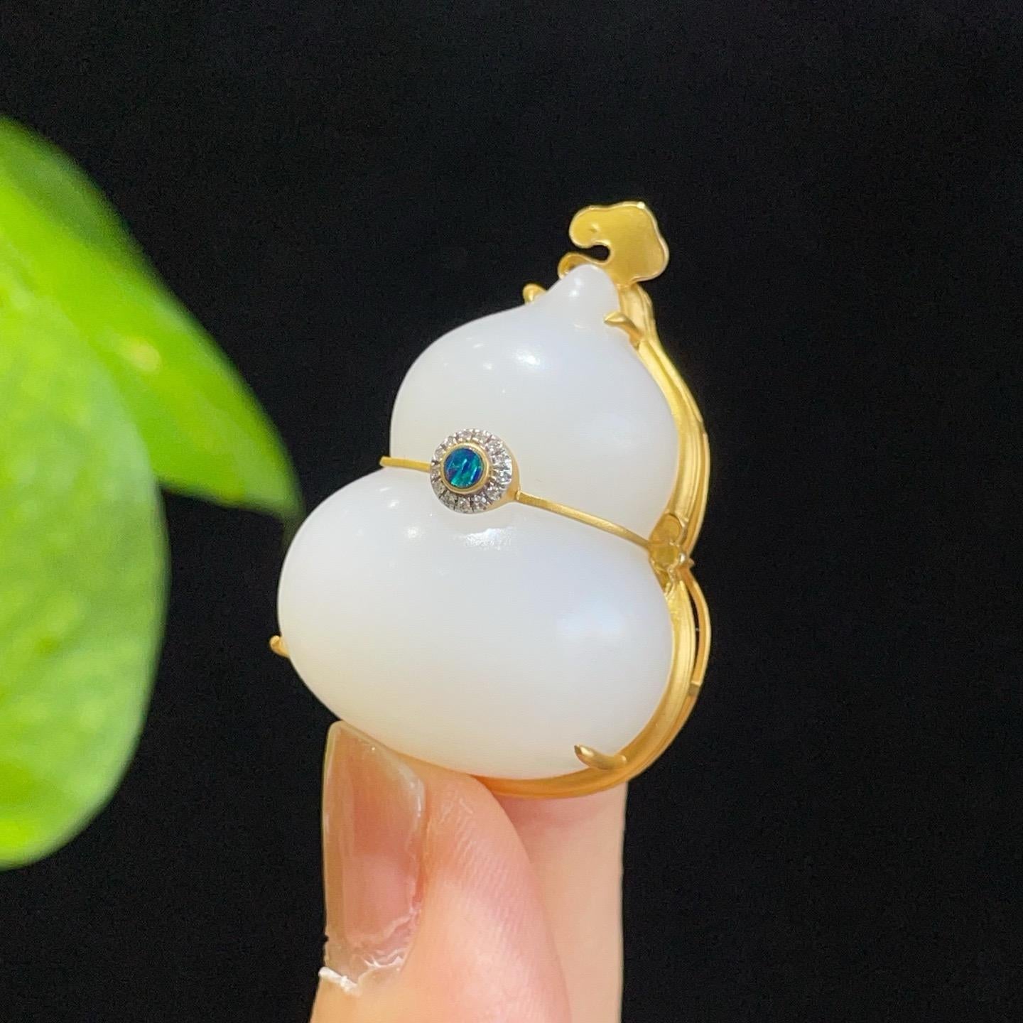 18K金羊脂玉葫芦2607150009（15.0g）
