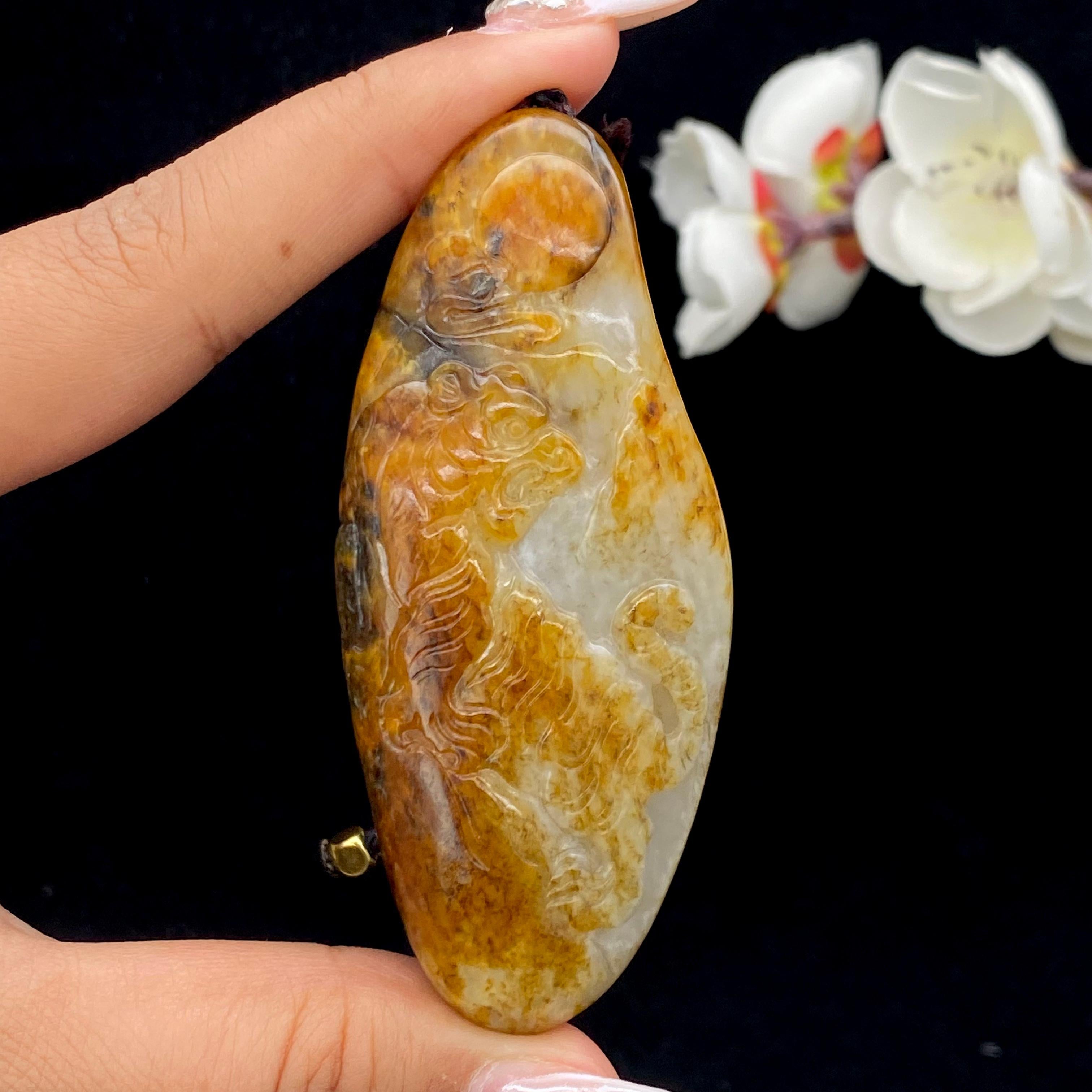 和田玉洒金皮籽料【上山虎】挂件（71.2g）